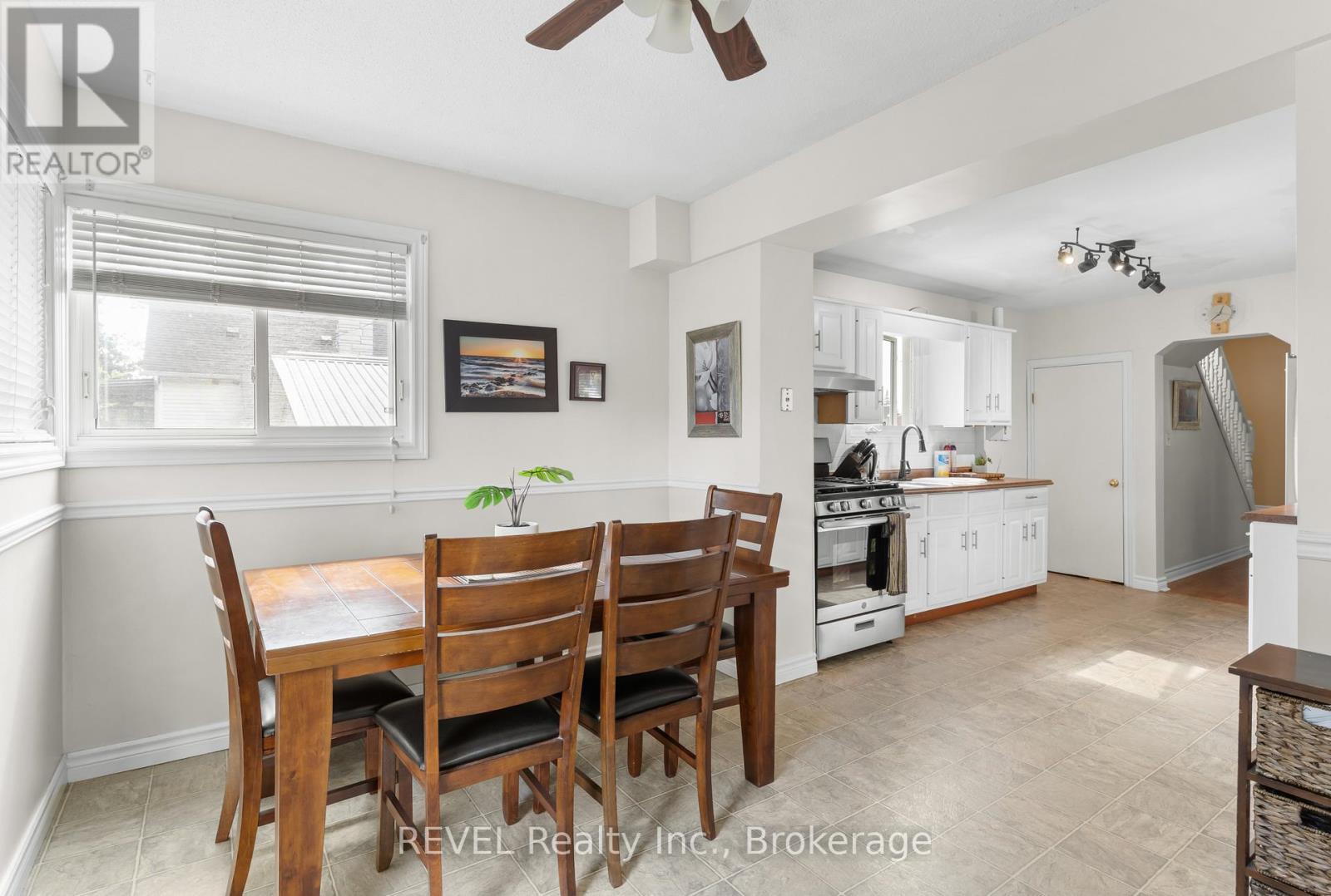 32 Bay Avenue, Welland, Ontario  L3B 3G6 - Photo 14 - X13090944