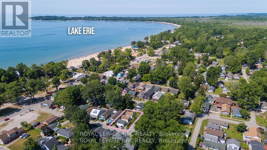 387 ELMWOOD AVENUE, Fort Erie, Ontario