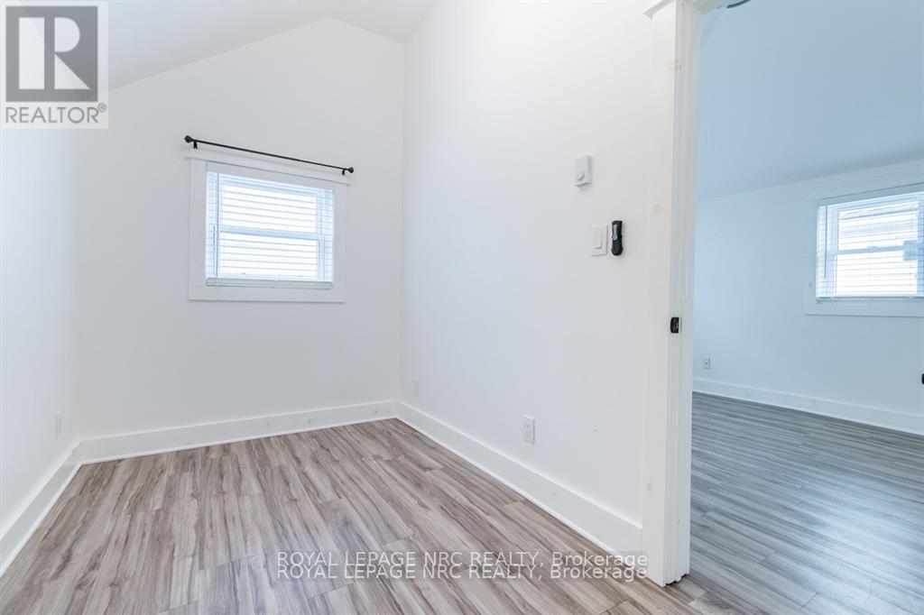 387 Elmwood Avenue, Fort Erie, Ontario  L0S 1B0 - Photo 13 - X13090966