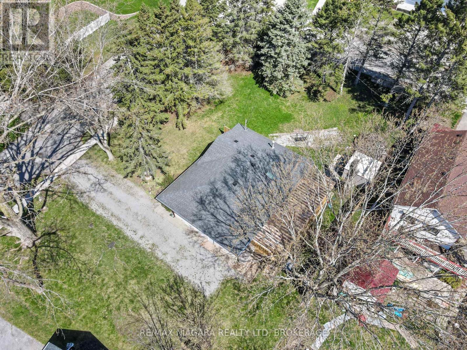 150 Elmwood Avenue, Fort Erie, Ontario  L0S 1B0 - Photo 39 - X13091534