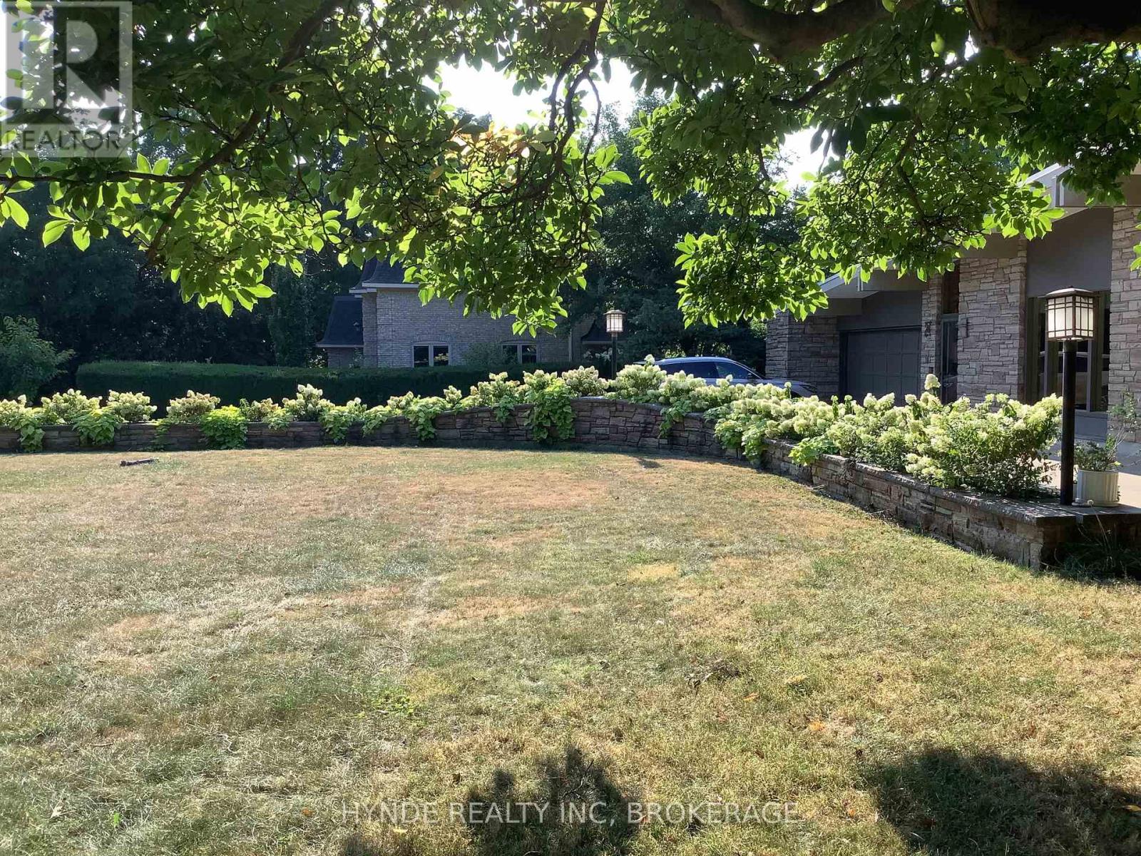 24 Woodmount Dr Drive, St. Catharines, Ontario  L2T 2X9 - Photo 27 - X13091824