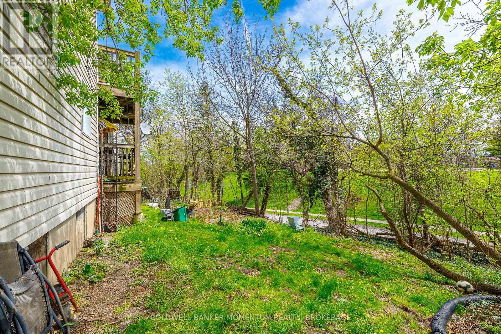 17 Hainer Street, St. Catharines, Ontario  L2S 1M5 - Photo 17 - X13093872