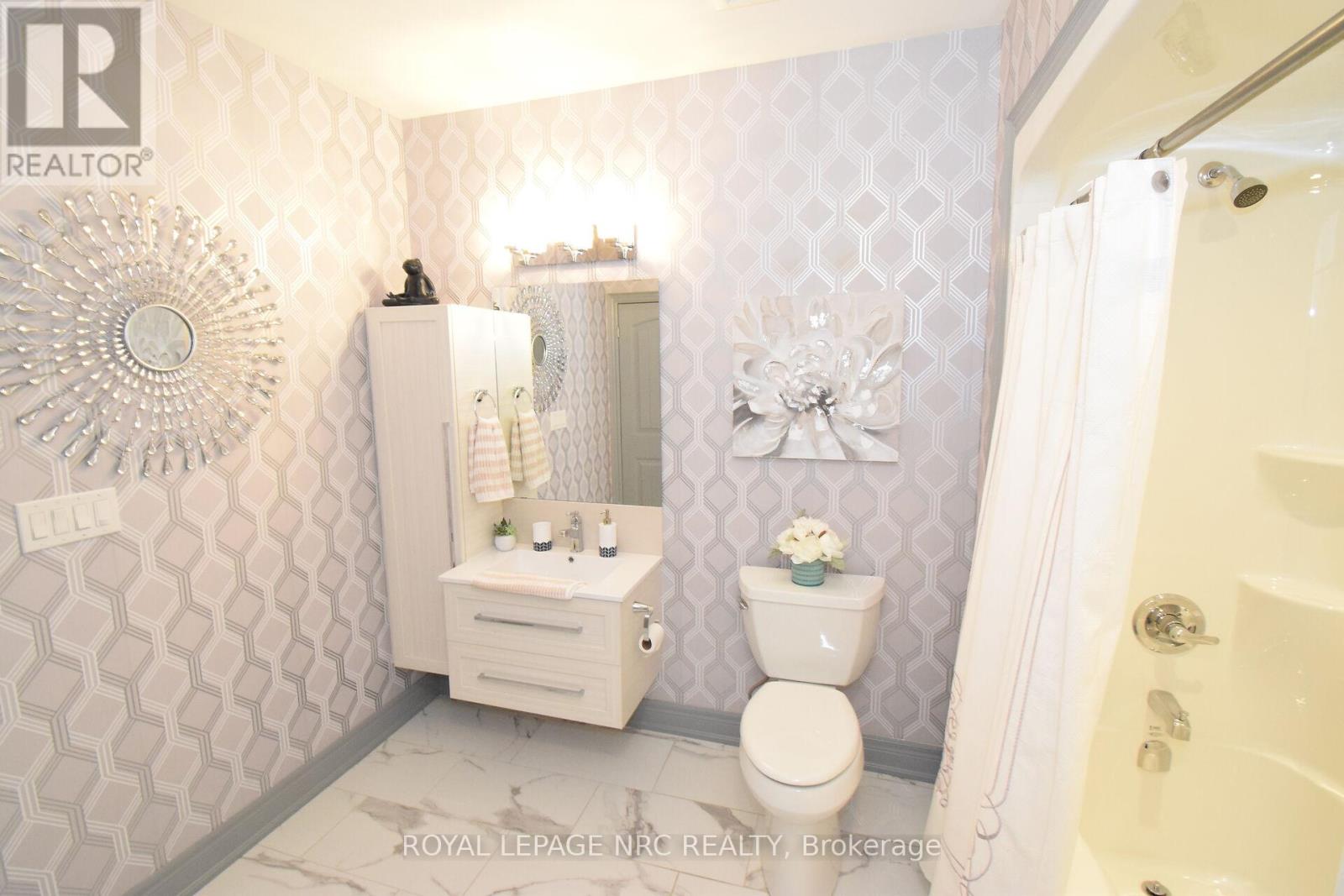 305 - 379 Scott Street, St. Catharines, Ontario  L2M 3W2 - Photo 31 - X13095460