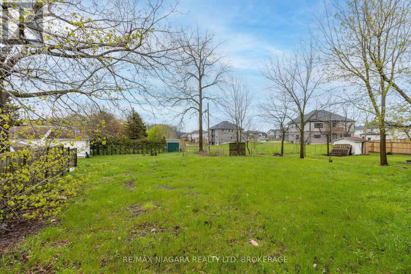 124 Ridge Road N, Fort Erie, Ontario  L0S 1N0 - Photo 11 - X13096086