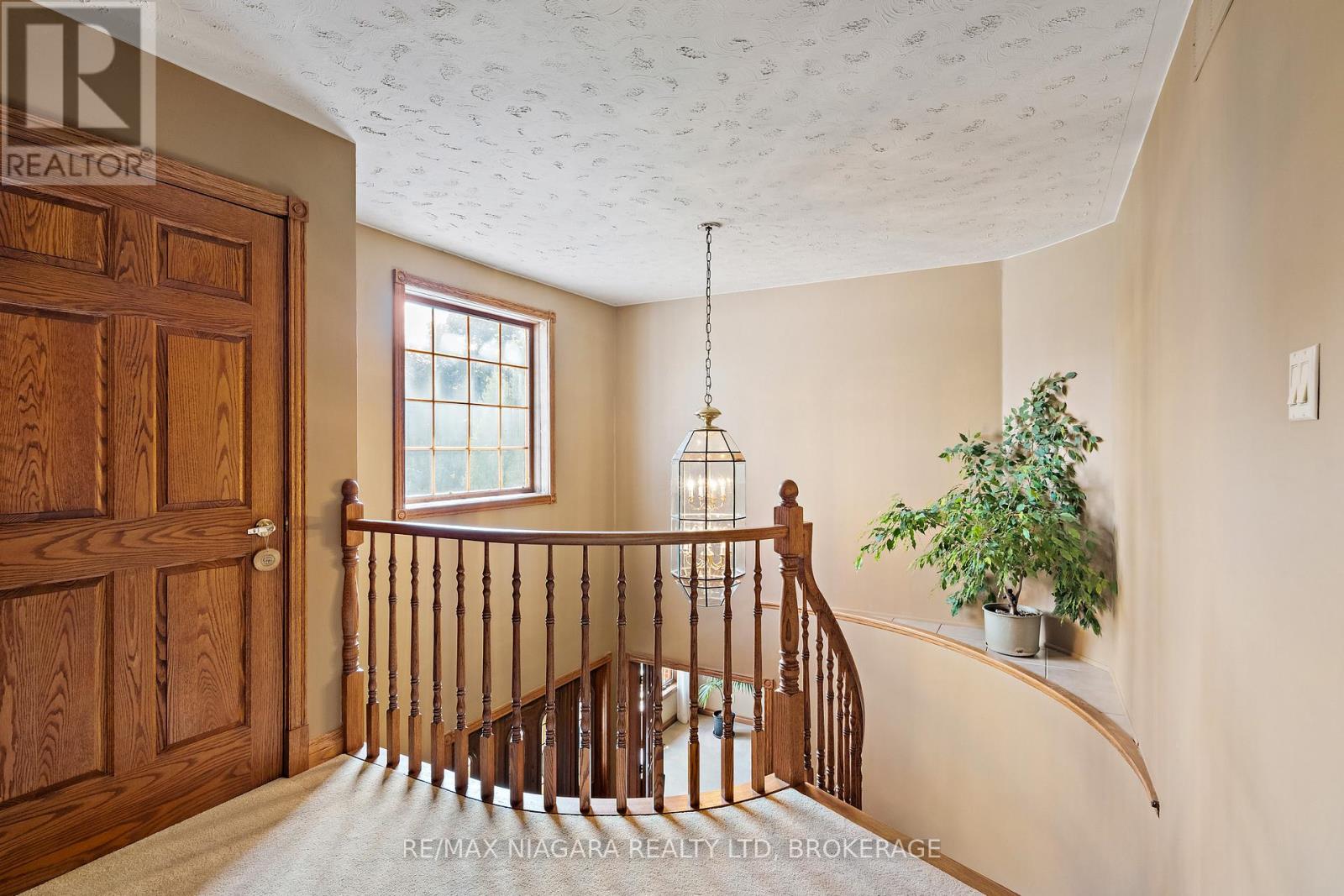 3908 Carolynn Court, Lincoln, Ontario  L0R 2C0 - Photo 17 - X13096430