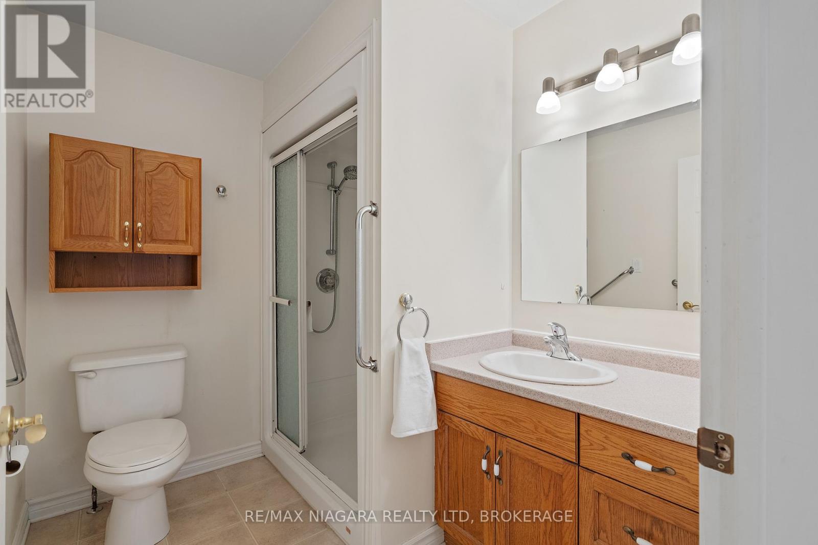 3908 Carolynn Court, Lincoln, Ontario  L0R 2C0 - Photo 42 - X13096430