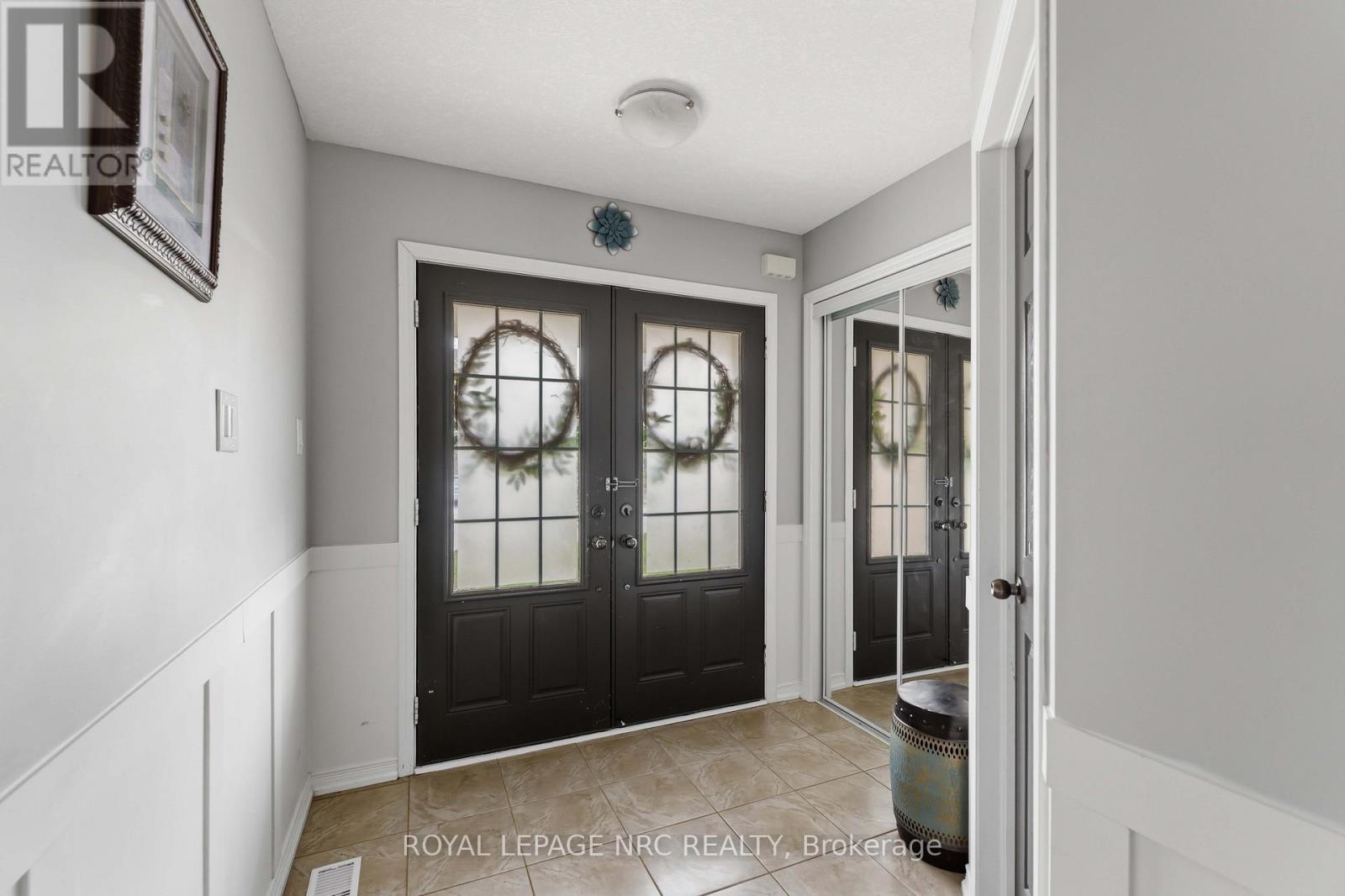 8769 Dogwood Crescent, Niagara Falls, Ontario  L2H 2Y6 - Photo 3 - X13096536