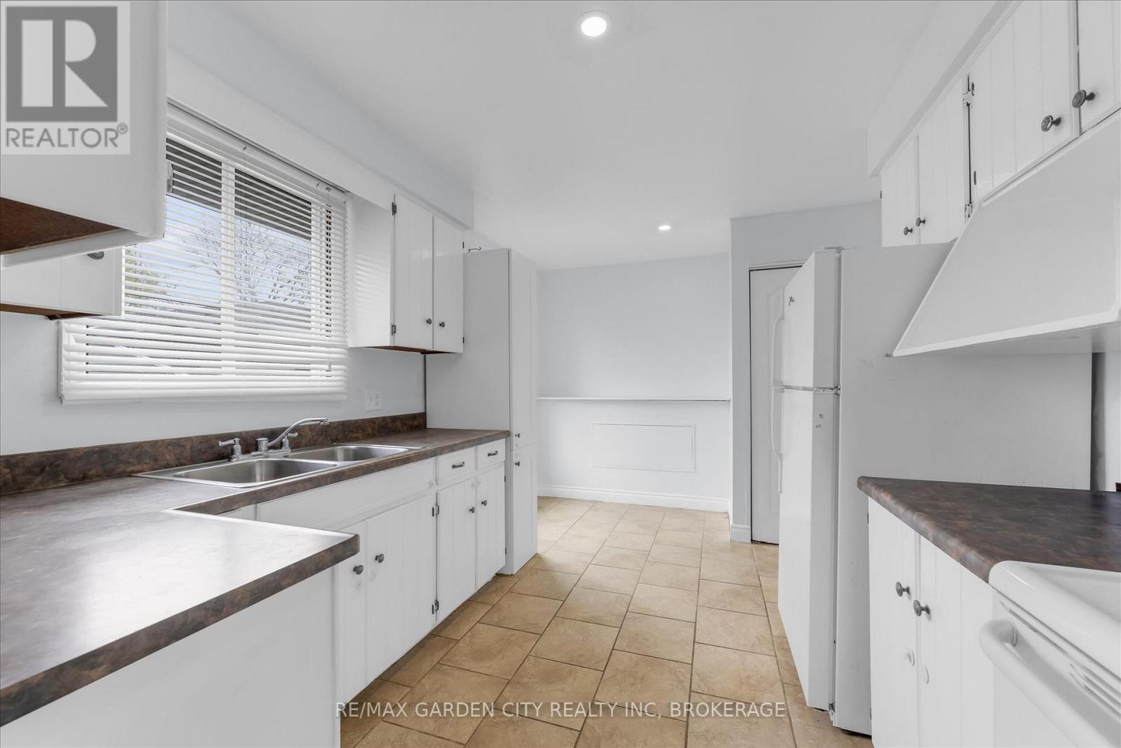 82 Linwell Road, St. Catharines, Ontario  L2N 6B1 - Photo 11 - X13097068