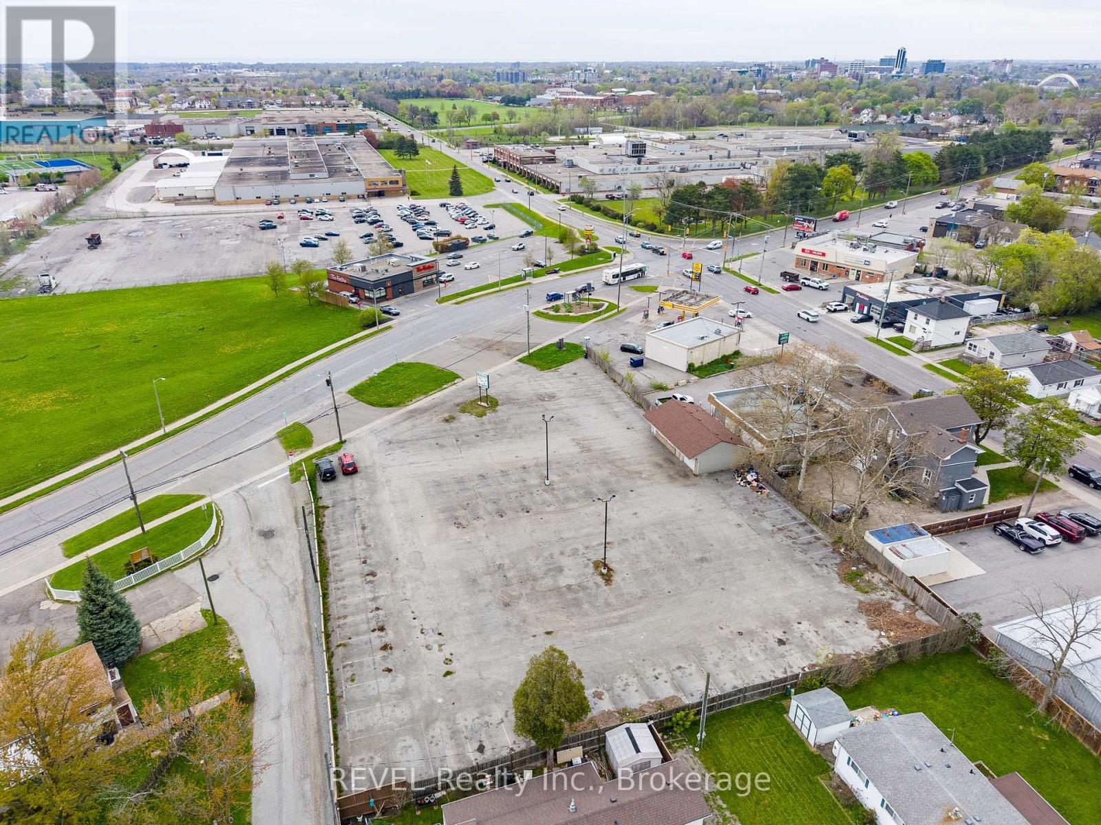 239 St. Paul Street W, St. Catharines, Ontario  L2S 2E4 - Photo 5 - X13097130