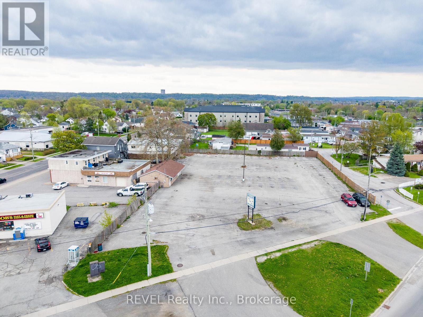 239 St. Paul Street W, St. Catharines, Ontario  L2S 2E4 - Photo 7 - X13097130