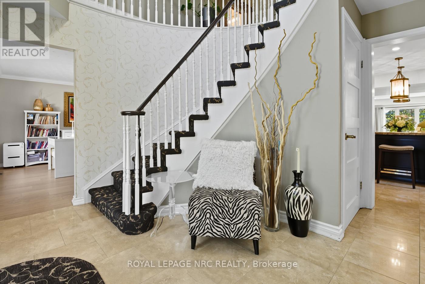 1629 Pelham Street N, Pelham, Ontario  L3E 0K2 - Photo 4 - X13097432