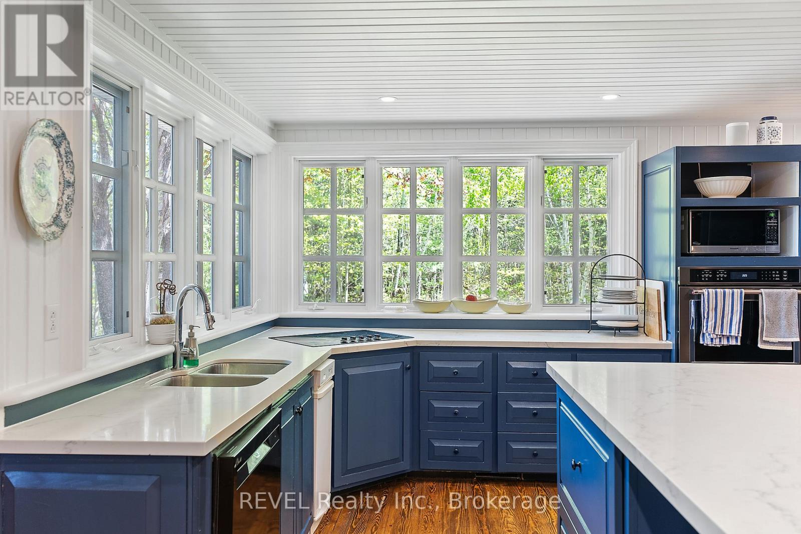 14-M72 Grandview Island, Muskoka Lakes, Ontario  P0G 1E0 - Photo 12 - X13097734