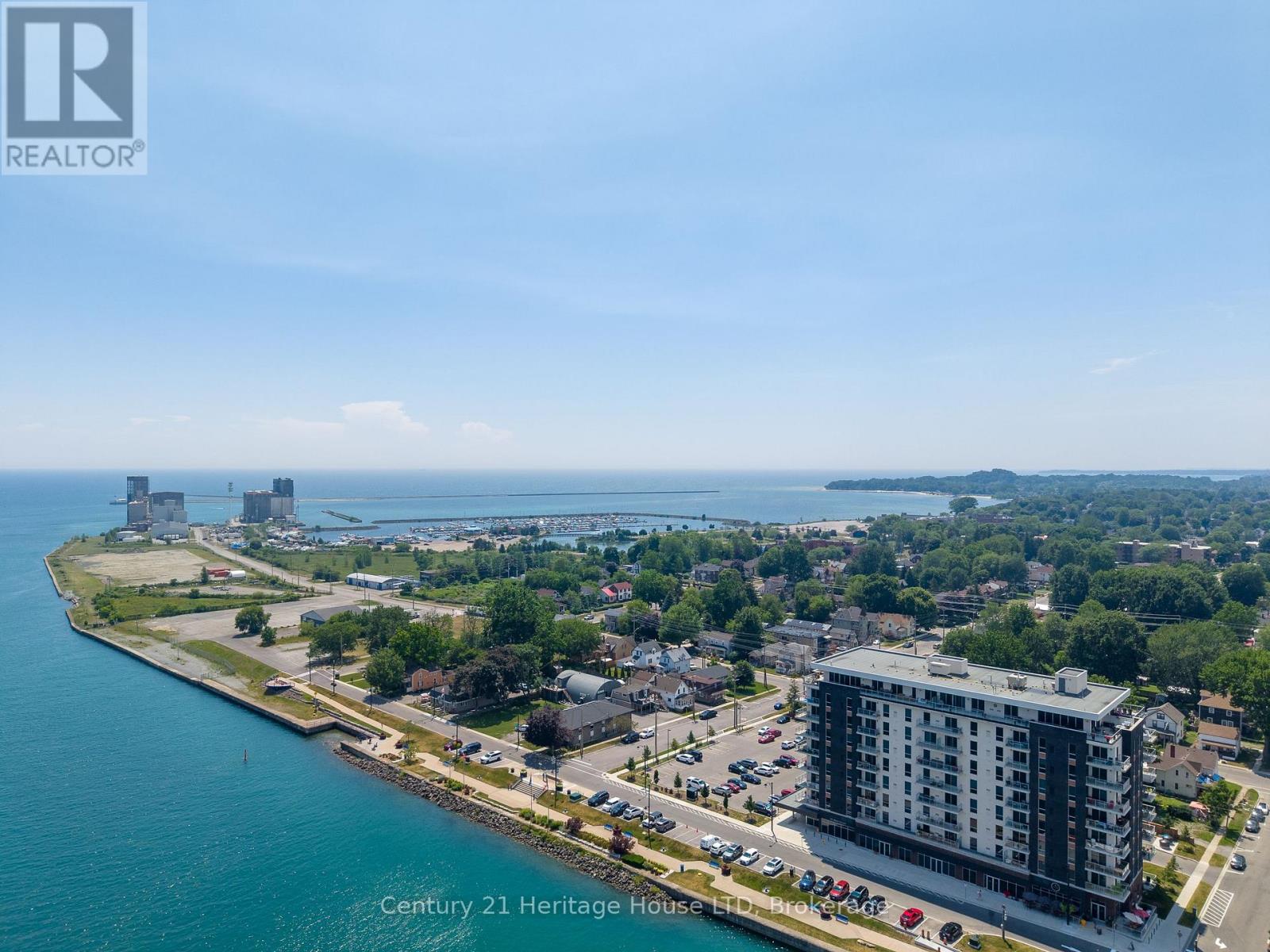 704 - 118 West Street, Port Colborne, Ontario  L3K 4E6 - Photo 27 - X13098520