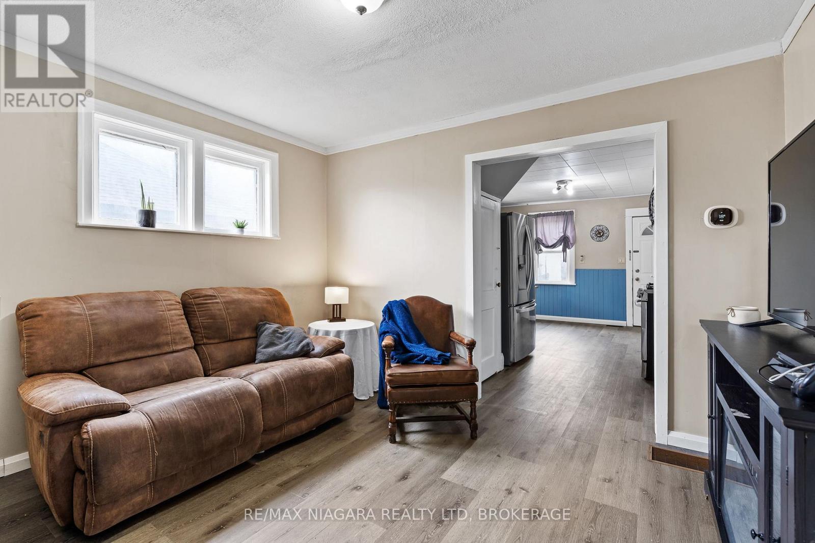 35 Deere Street, Welland, Ontario  L3B 2L7 - Photo 4 - X13099480