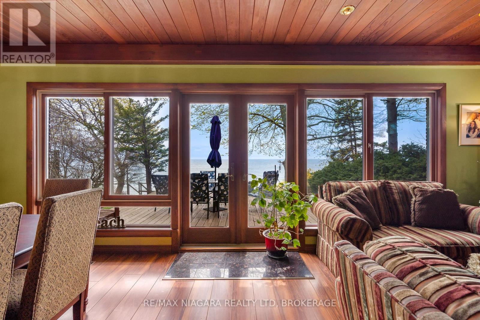 10419 Lakeshore Road, Wainfleet, Ontario  L3K 5V4 - Photo 4 - X13099880