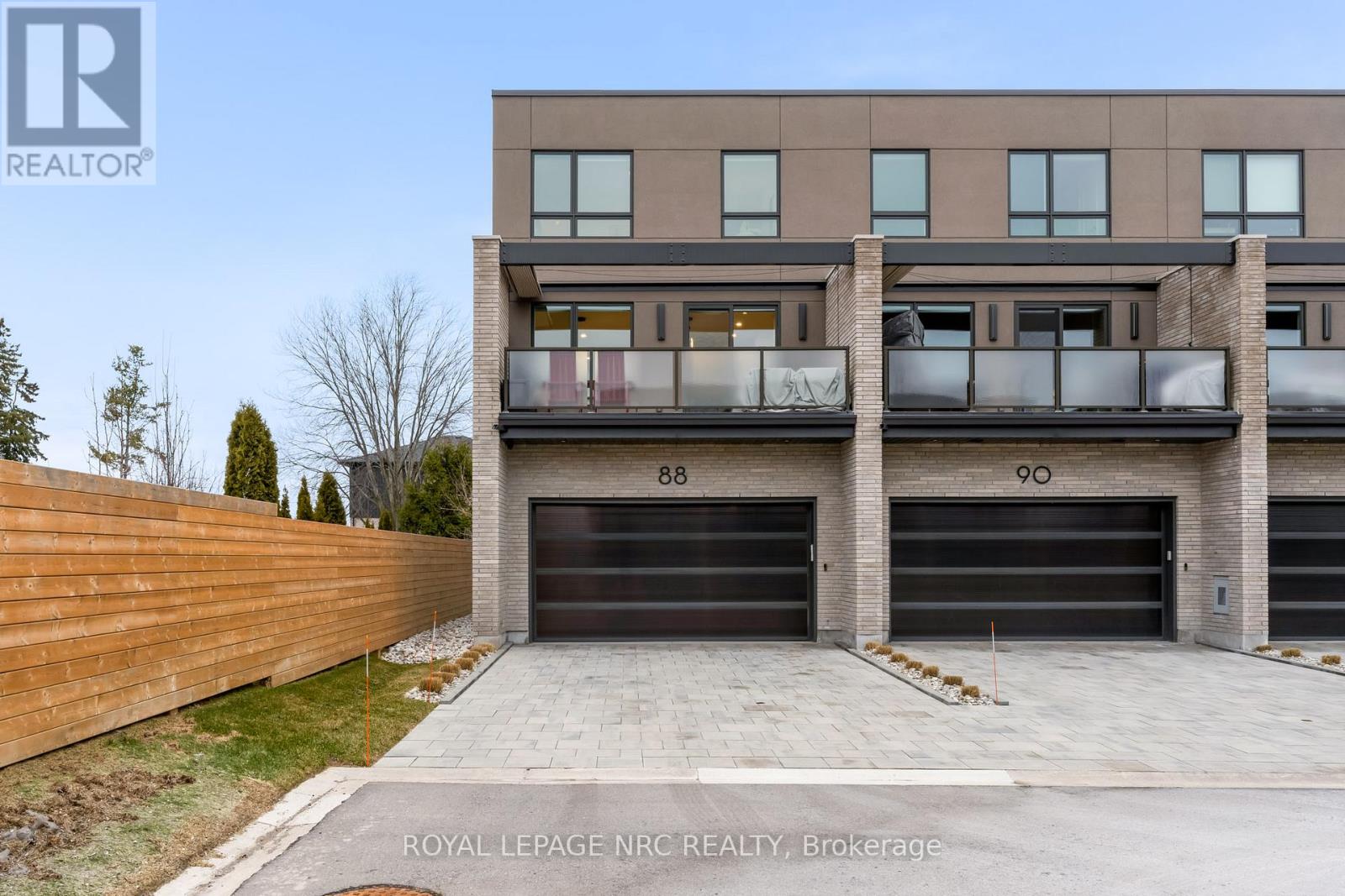 88 Moody Street, Pelham, Ontario  L3E 0B3 - Photo 2 - X13101040