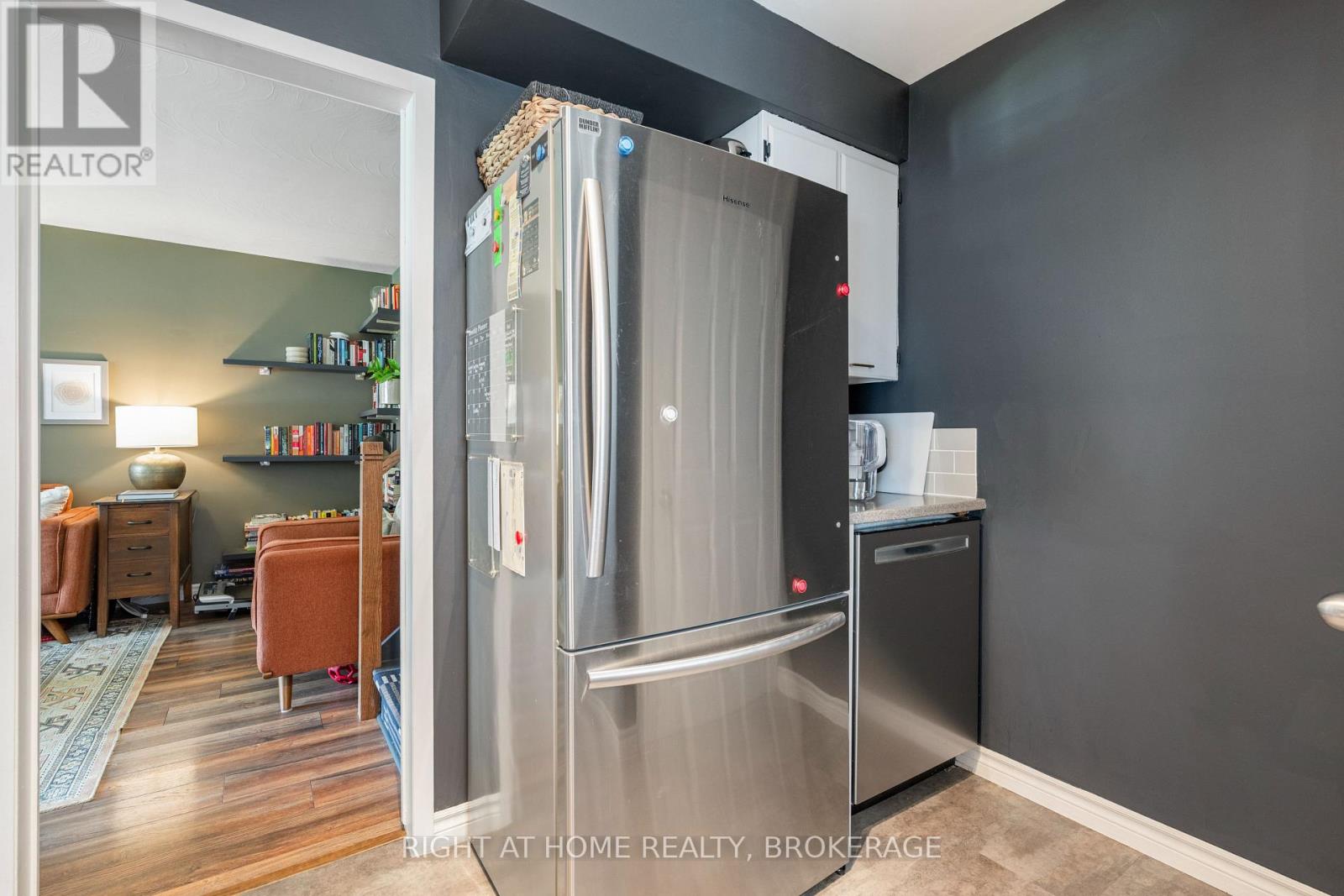 6763 Wilinger Street, Niagara Falls, Ontario  L2J 2B4 - Photo 21 - X13102450