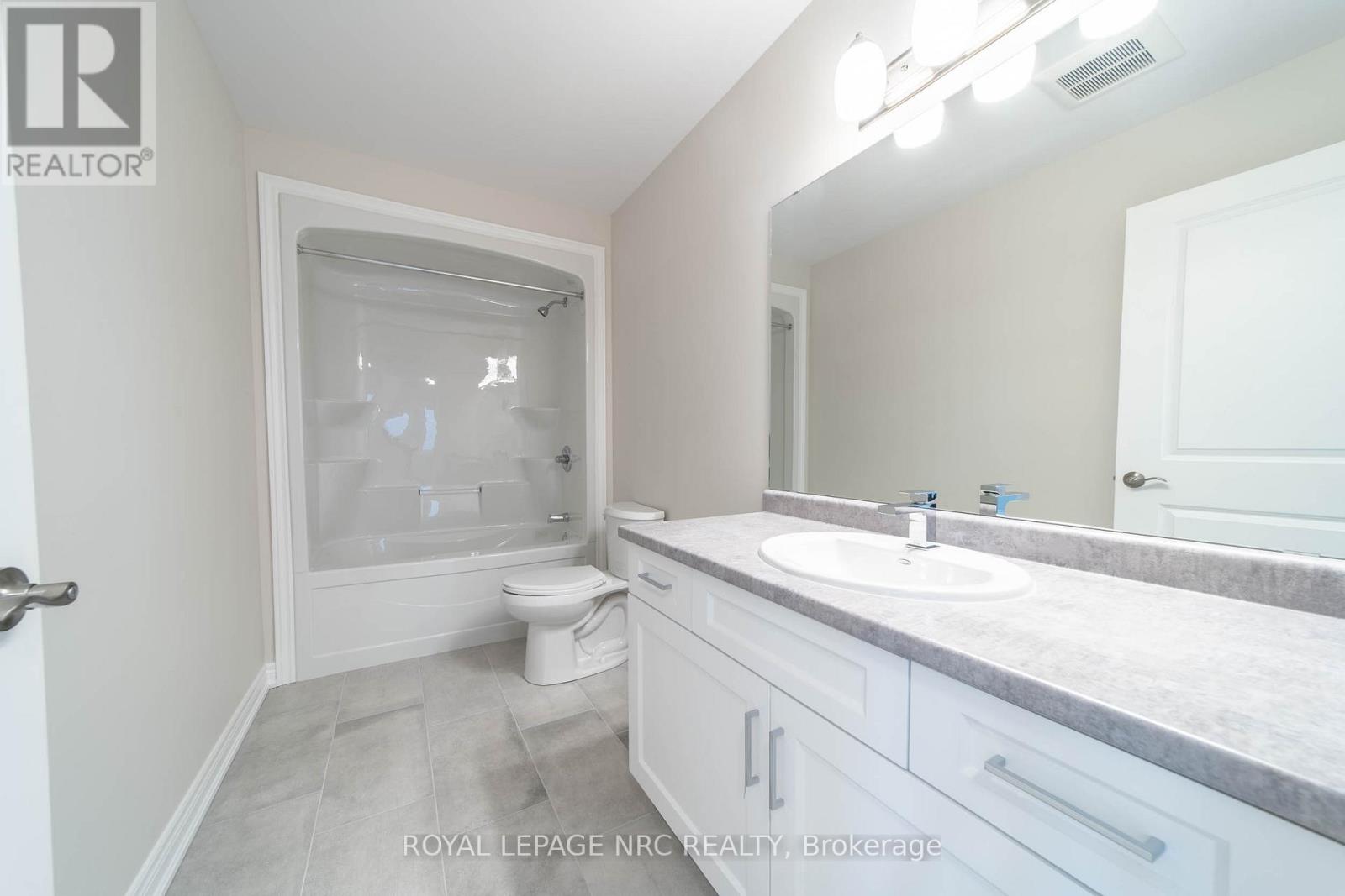 52 Willson Drive, Thorold, Ontario  L2V 0G7 - Photo 13 - X13102828