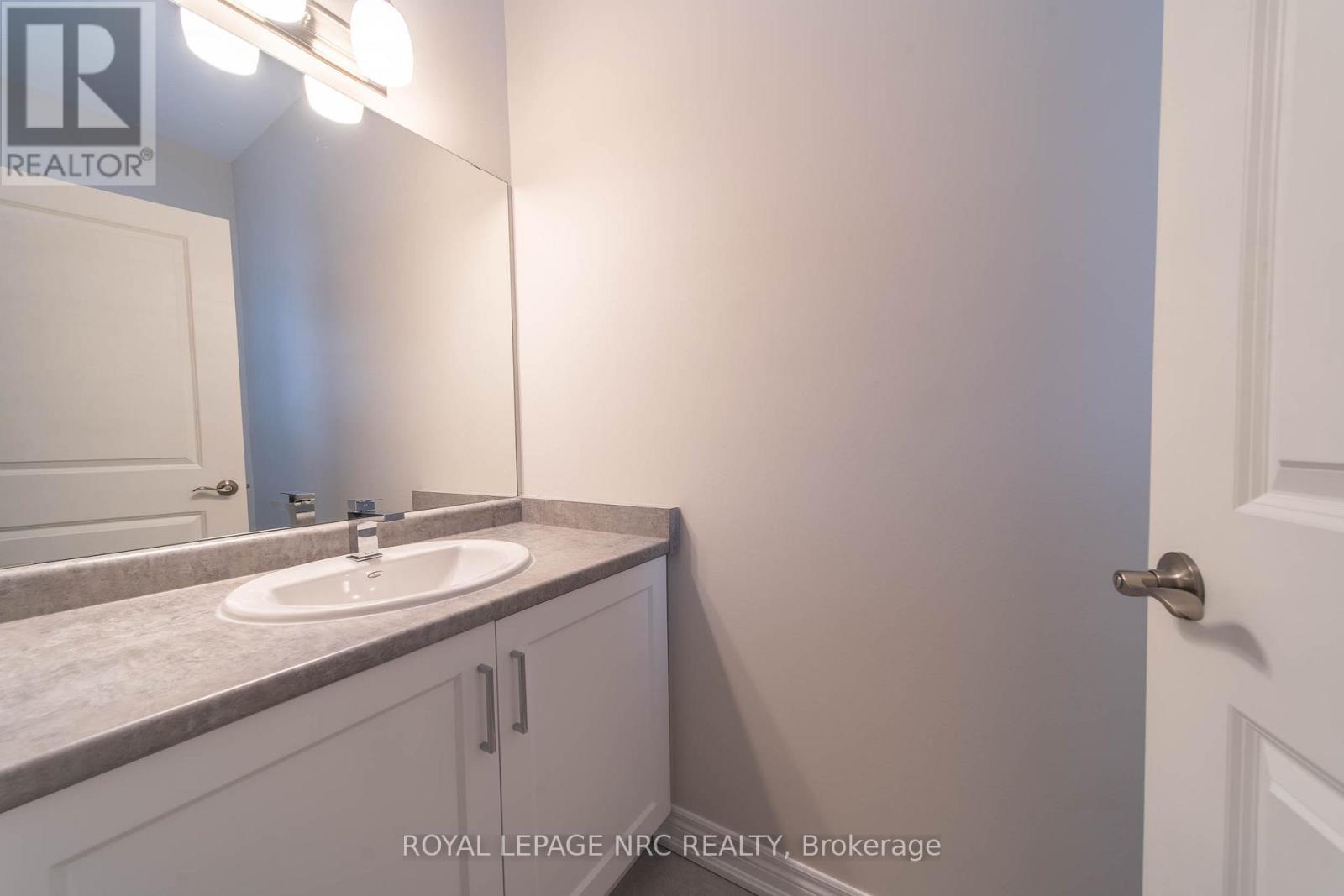 52 Willson Drive, Thorold, Ontario  L2V 0G7 - Photo 9 - X13102828