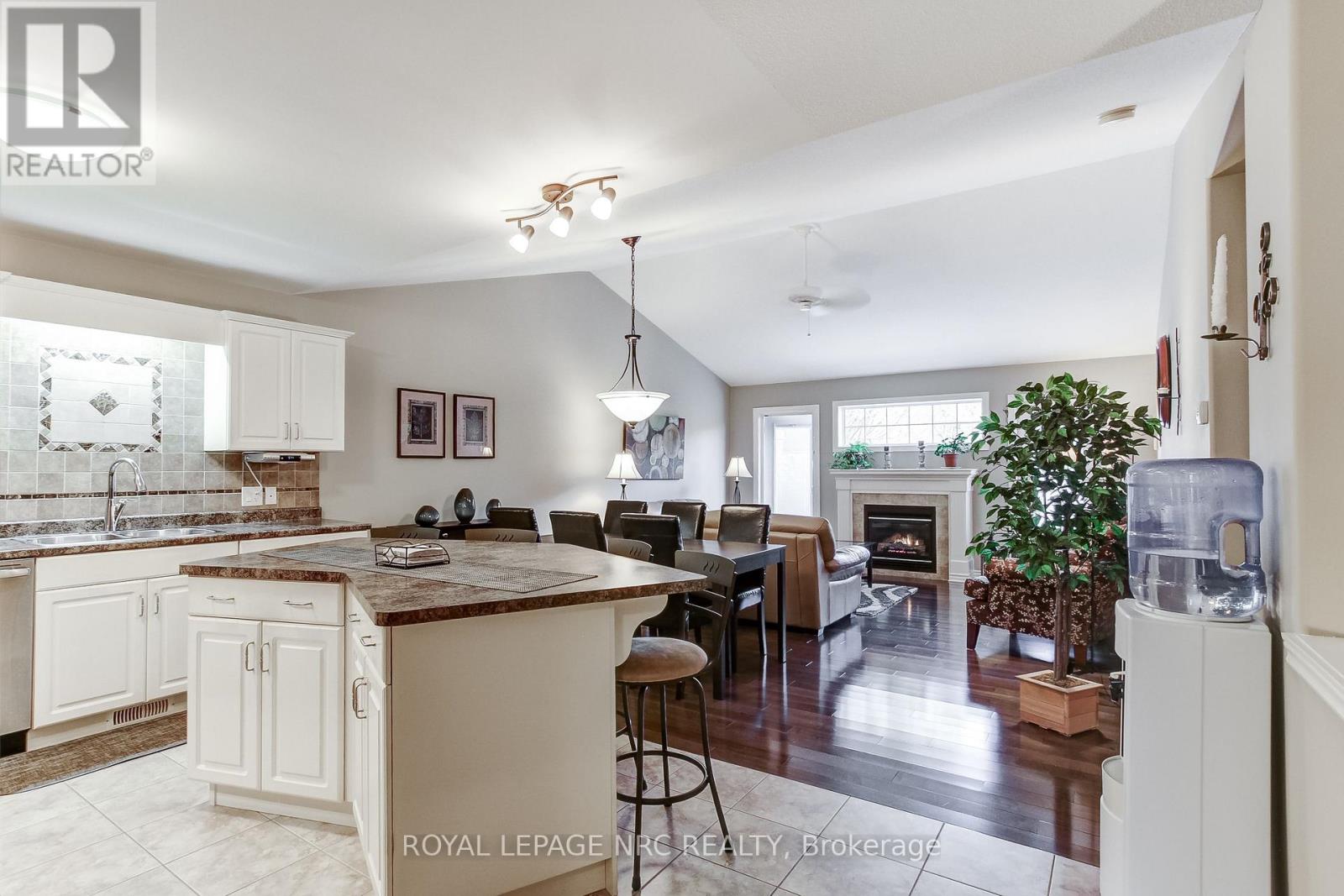11 Rose Glen Crescent, Niagara-On-The-Lake, Ontario  L0S 1T0 - Photo 10 - X13102980