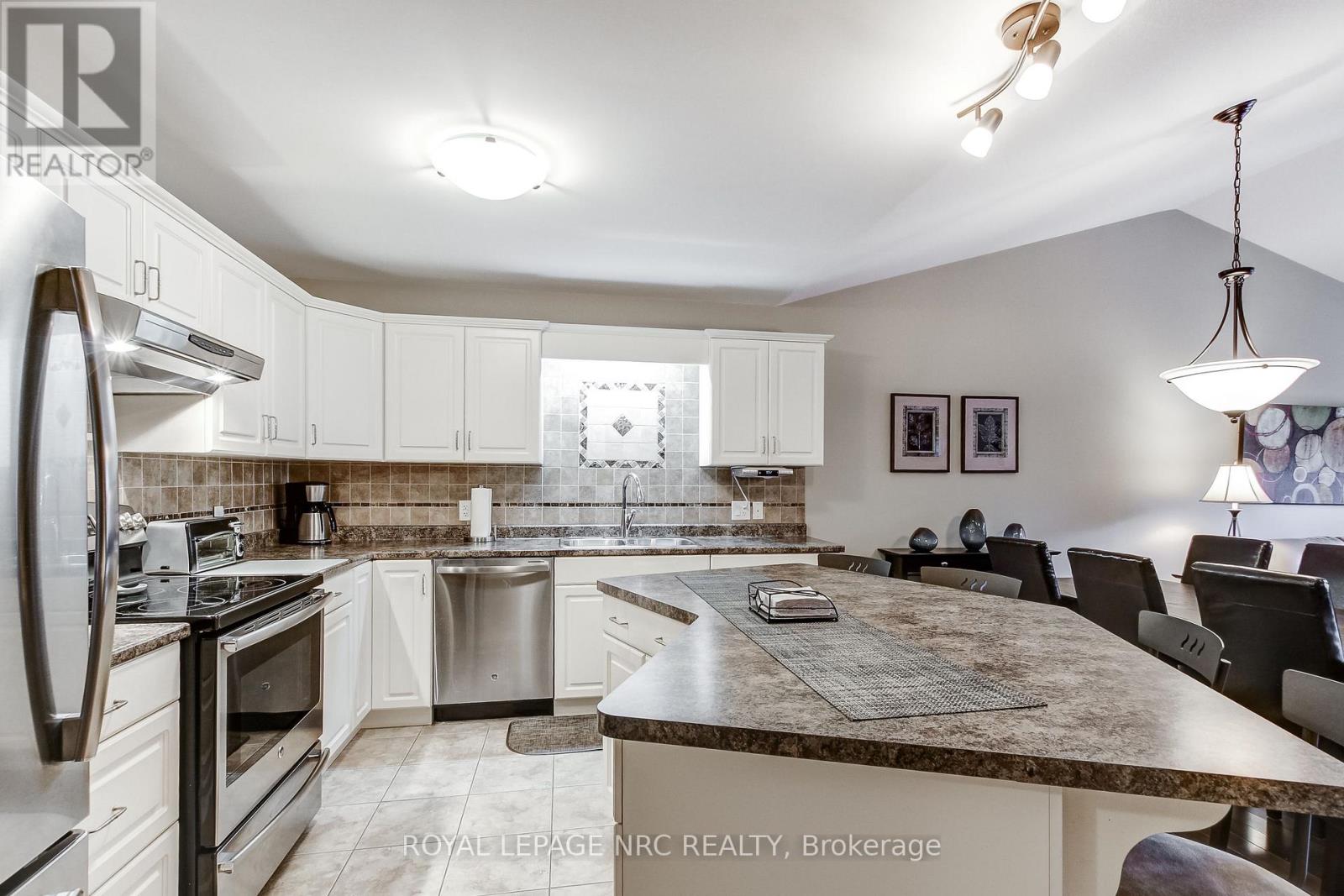 11 Rose Glen Crescent, Niagara-On-The-Lake, Ontario  L0S 1T0 - Photo 15 - X13102980
