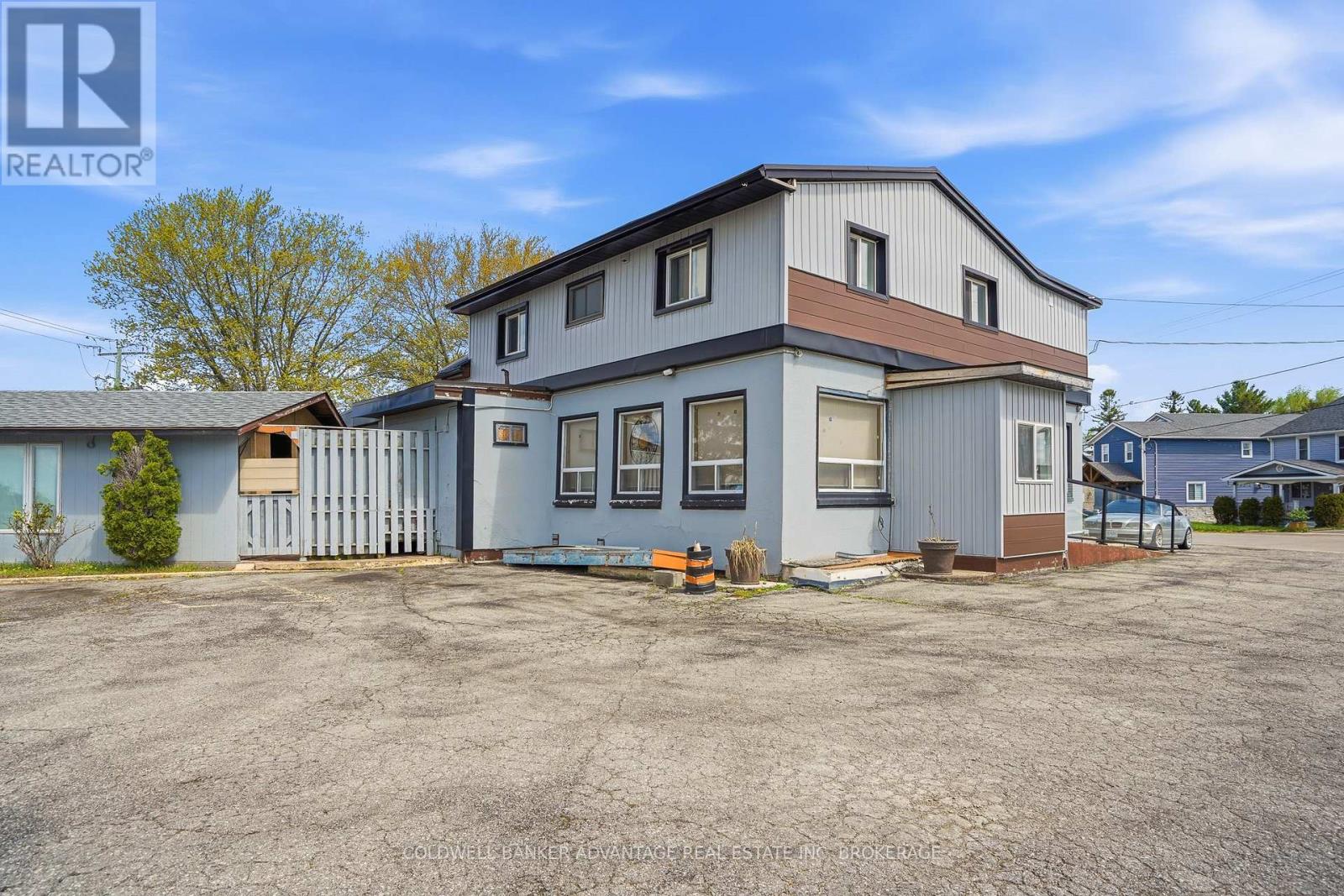 13330 Lundy's Lane, Thorold, Ontario  L0S 1A0 - Photo 3 - X13102990