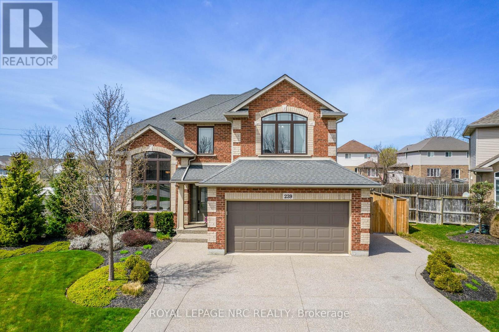 239 COLBECK DRIVE, Welland, Ontario