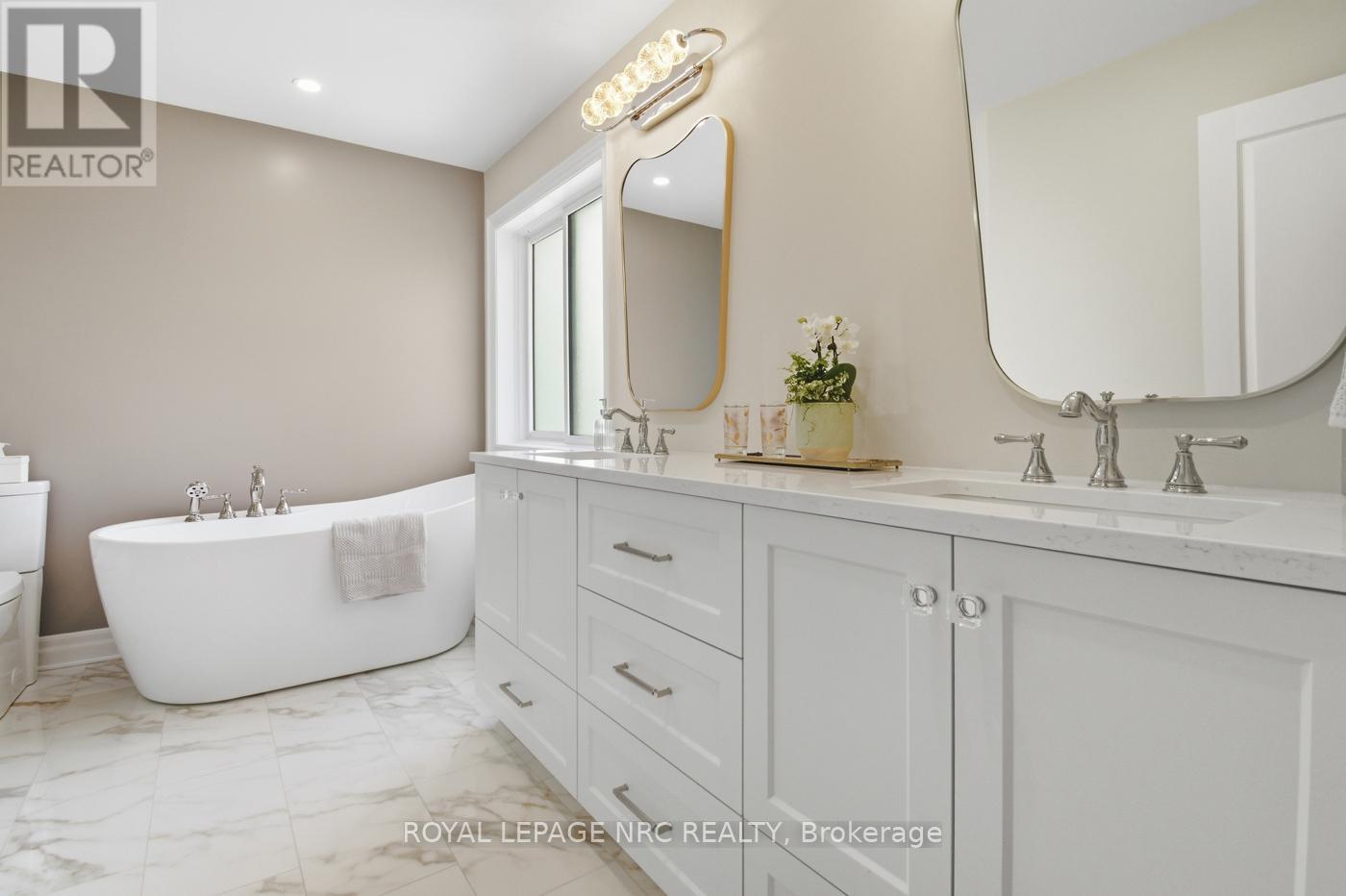 239 Colbeck Drive, Welland, Ontario  L3C 7M3 - Photo 34 - X13105564