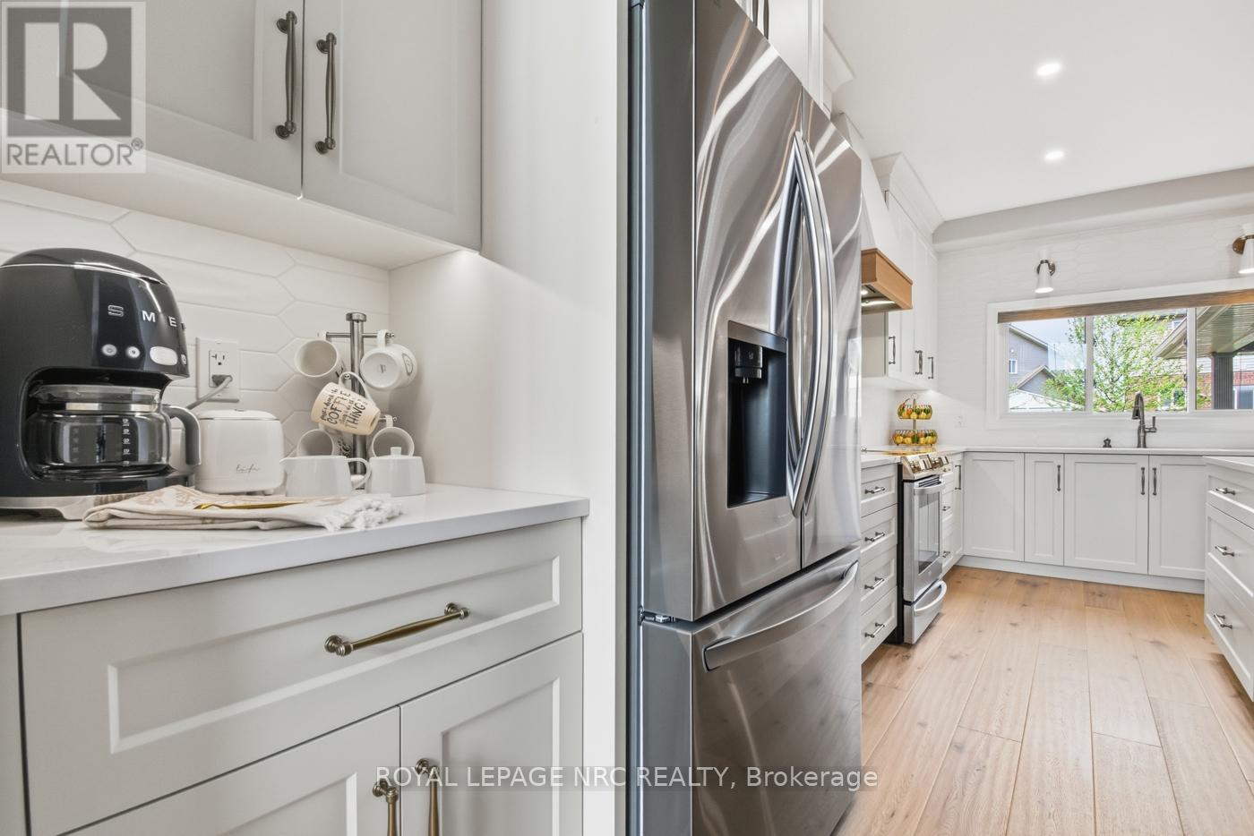 239 Colbeck Drive, Welland, Ontario  L3C 7M3 - Photo 6 - X13105564