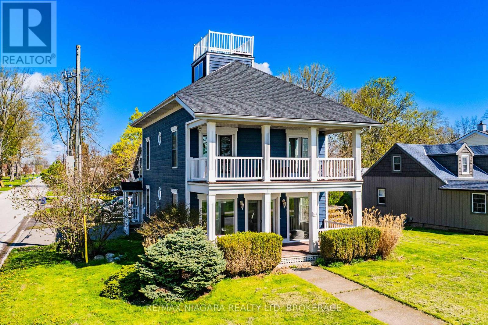 616 LAKESHORE ROAD, Fort Erie, Ontario