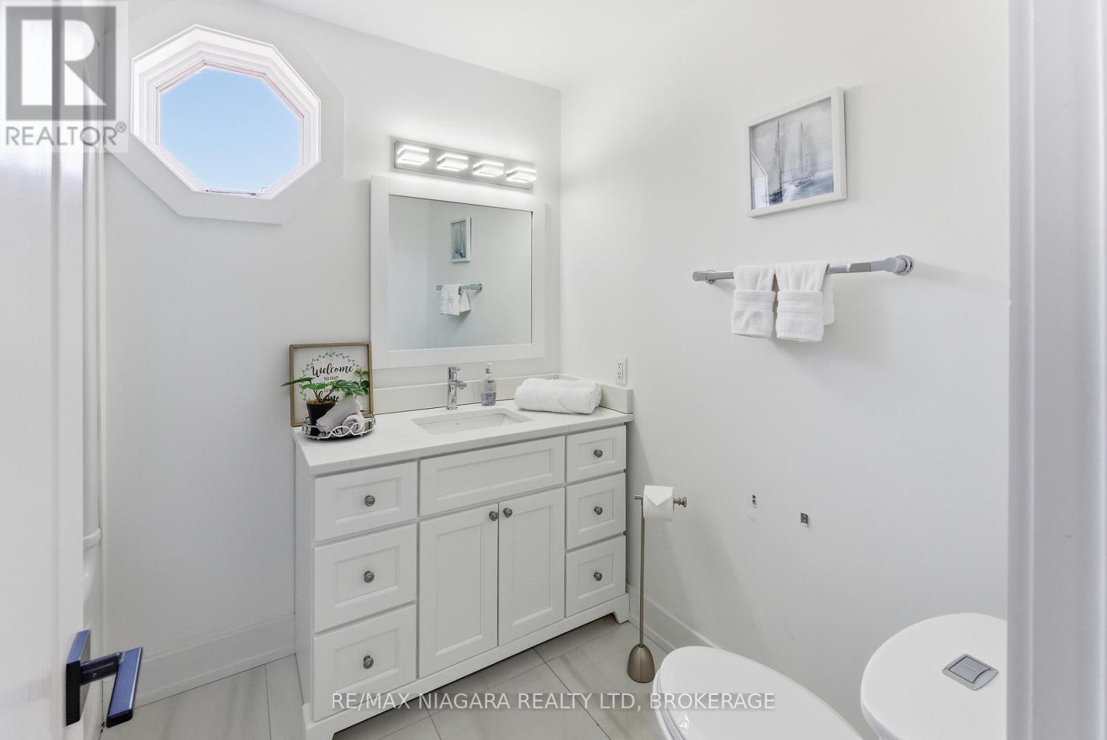 616 Lakeshore Road, Fort Erie, Ontario  L2A 1B6 - Photo 26 - X13105578