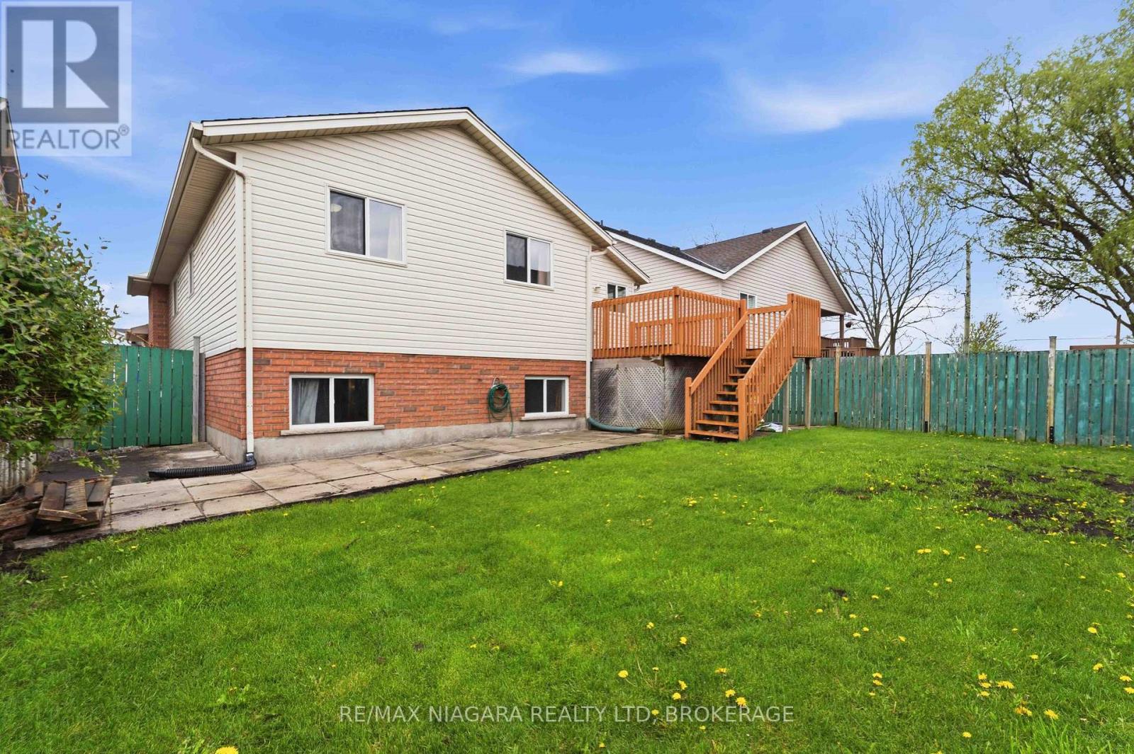 8253 Costabile Drive, Niagara Falls, Ontario  L2H 3L2 - Photo 19 - X13106652