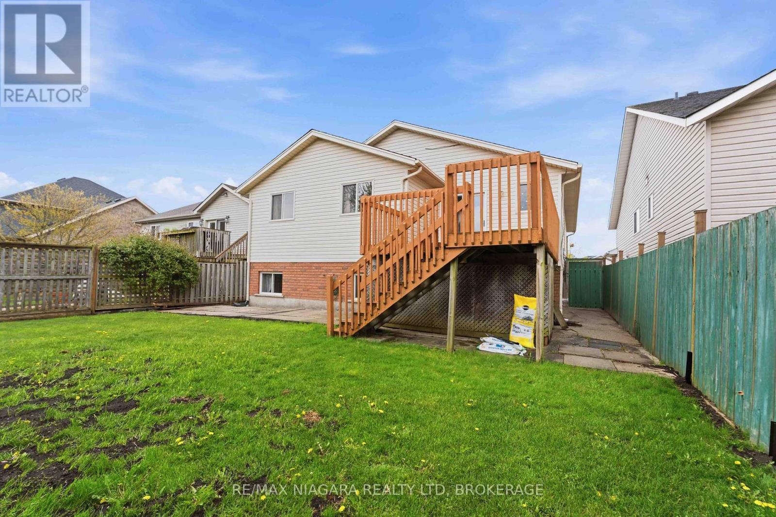 8253 Costabile Drive, Niagara Falls, Ontario  L2H 3L2 - Photo 21 - X13106652