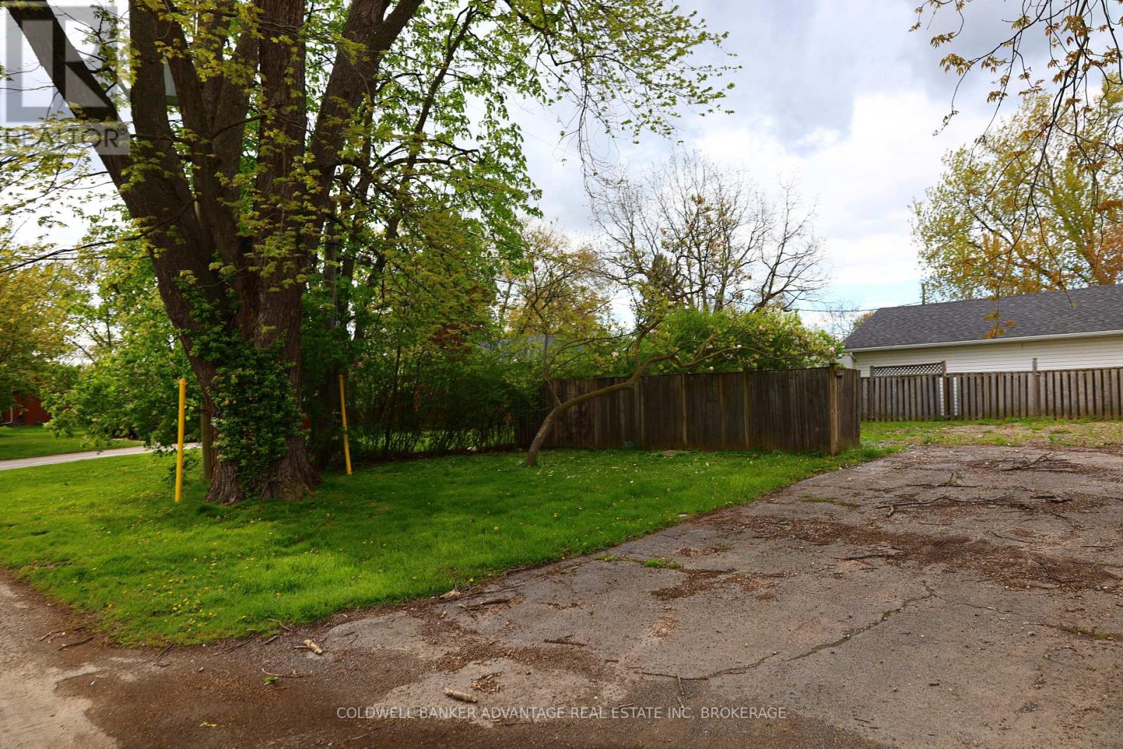 74 Summit Avenue, Welland, Ontario  L3C 4G7 - Photo 6 - X13109574