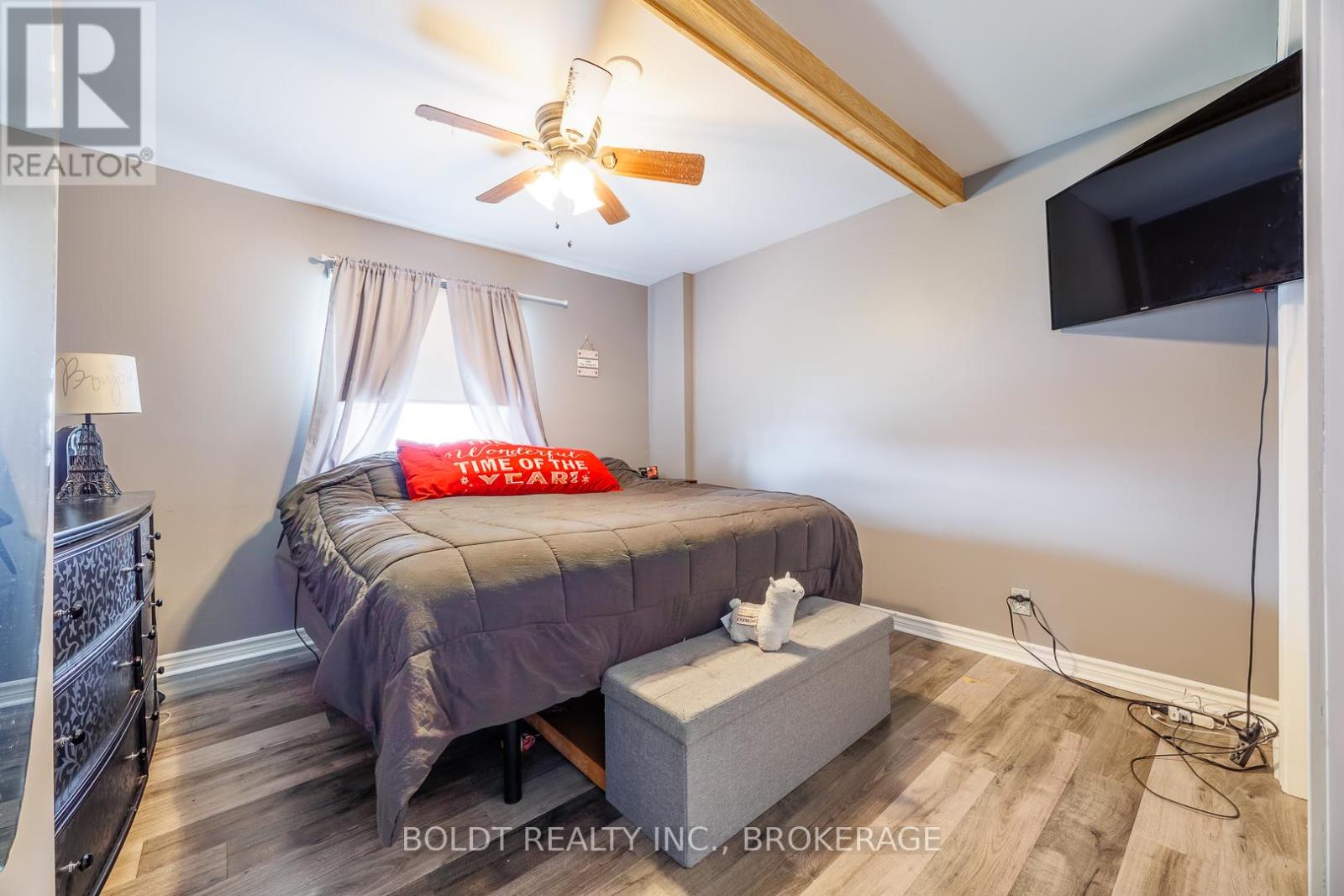 142 Clara Street, Thorold, Ontario  L2V 1K3 - Photo 15 - X13110374