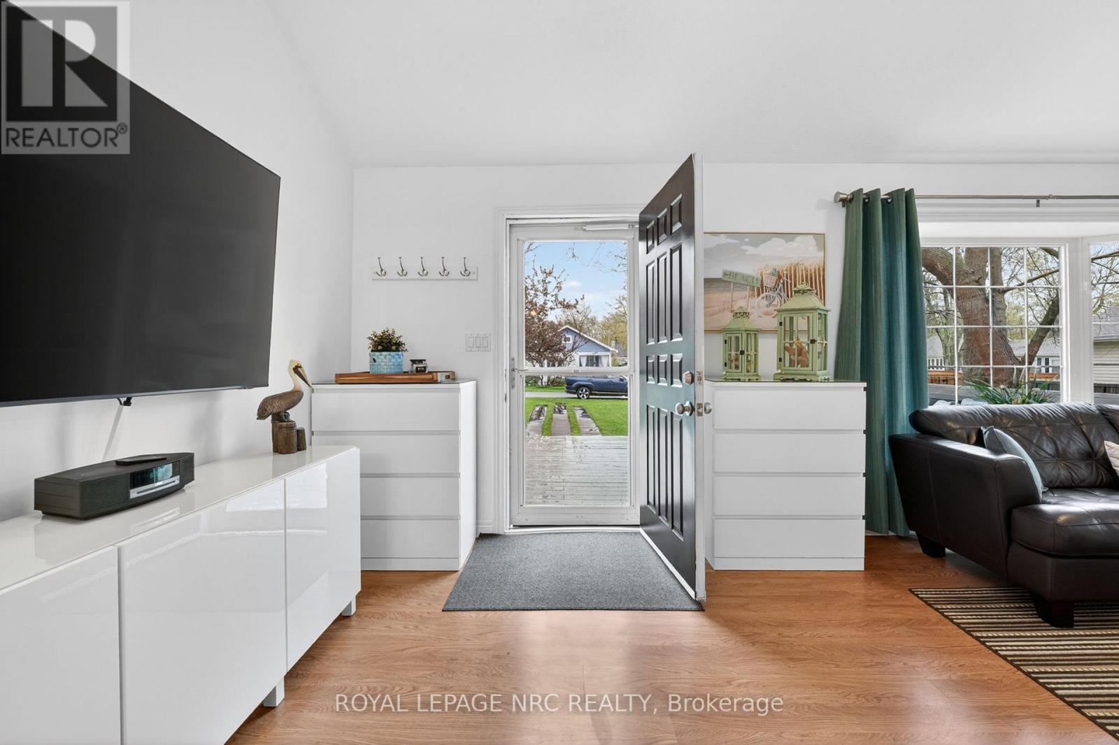291 Eastwood Avenue, Fort Erie, Ontario  L0S 1B0 - Photo 6 - X13110478