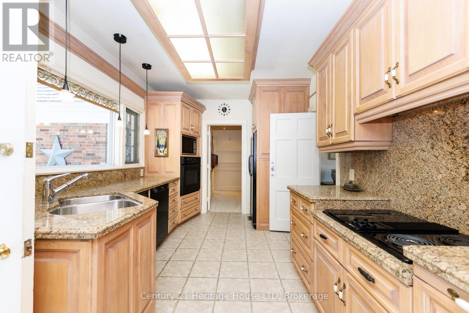 86 Parkway, Welland, Ontario  L3C 4C3 - Photo 21 - X13111504