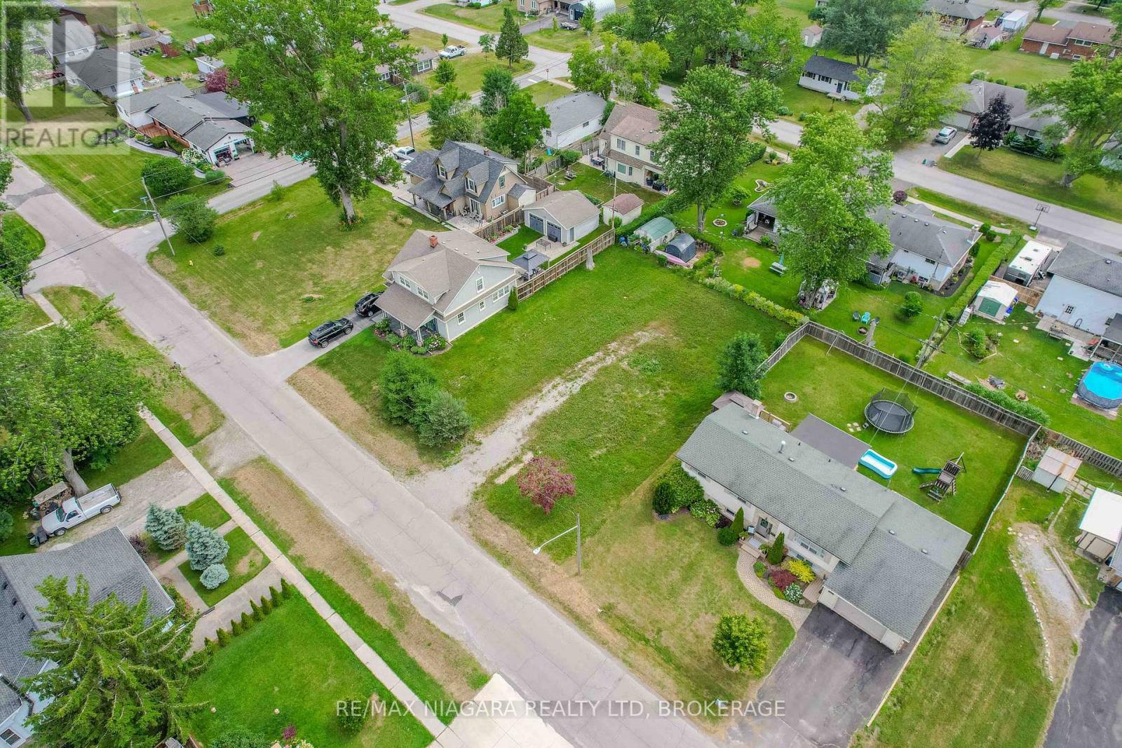 452 Lot Ferndale Avenue, Fort Erie, Ontario  L2A 5C4 - Photo 14 - X13116862