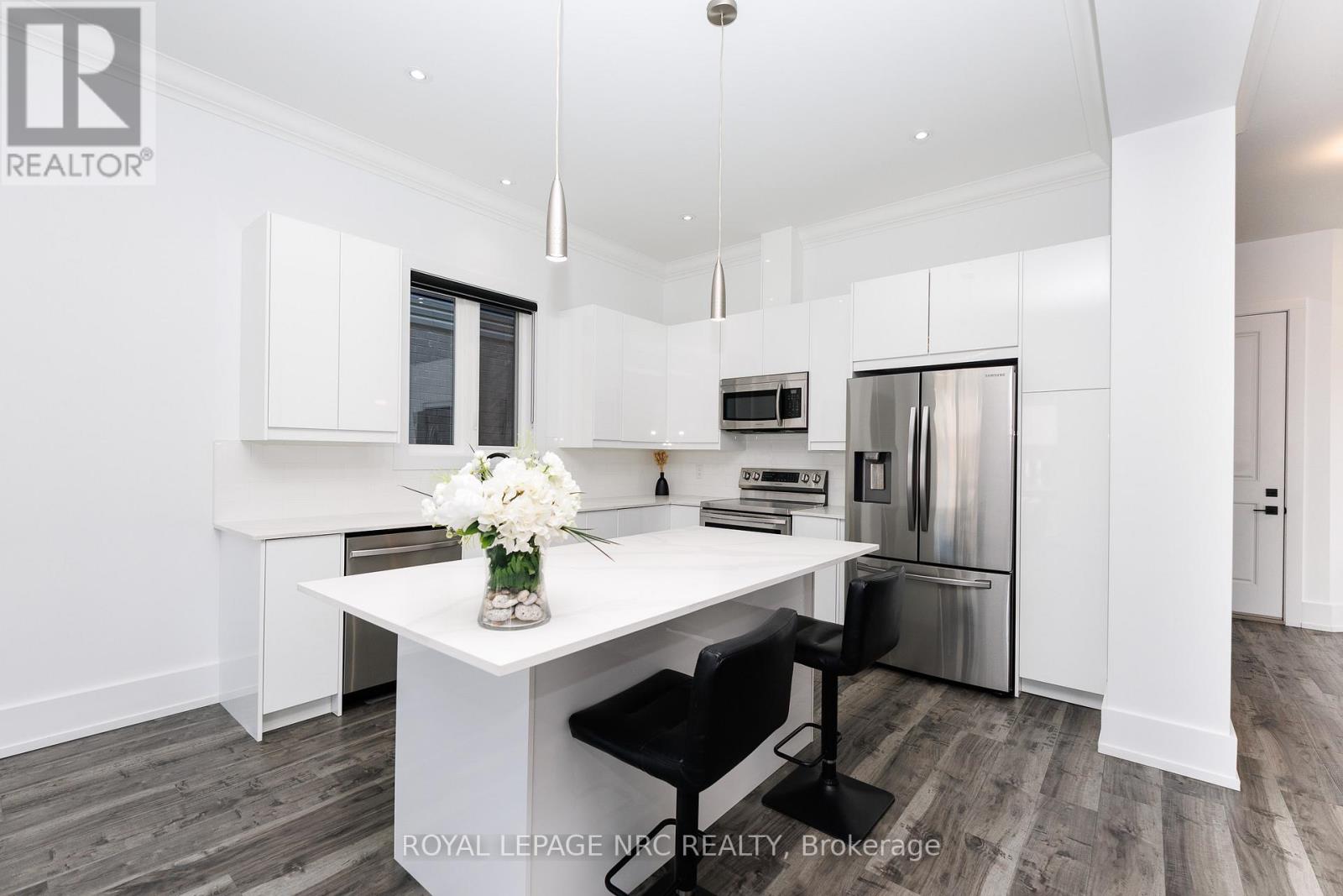 3 Damude Avenue, Thorold, Ontario  L2V 0G7 - Photo 19 - X13119632