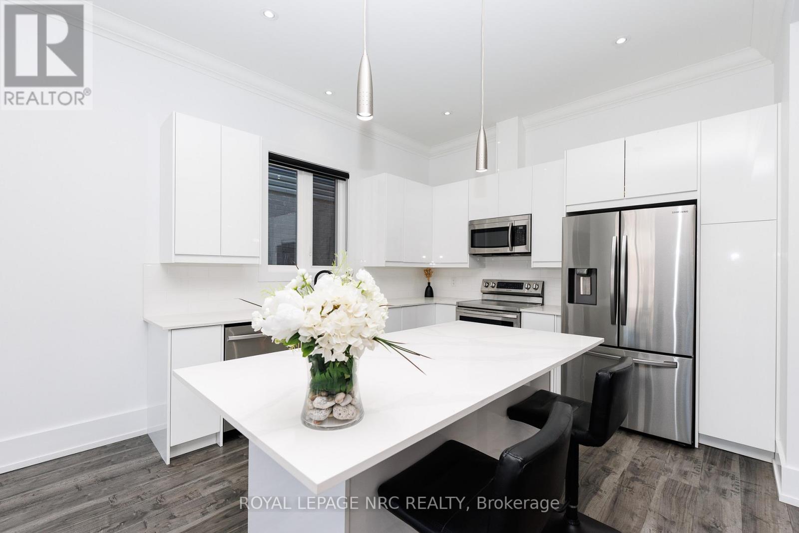 3 Damude Avenue, Thorold, Ontario  L2V 0G7 - Photo 20 - X13119632