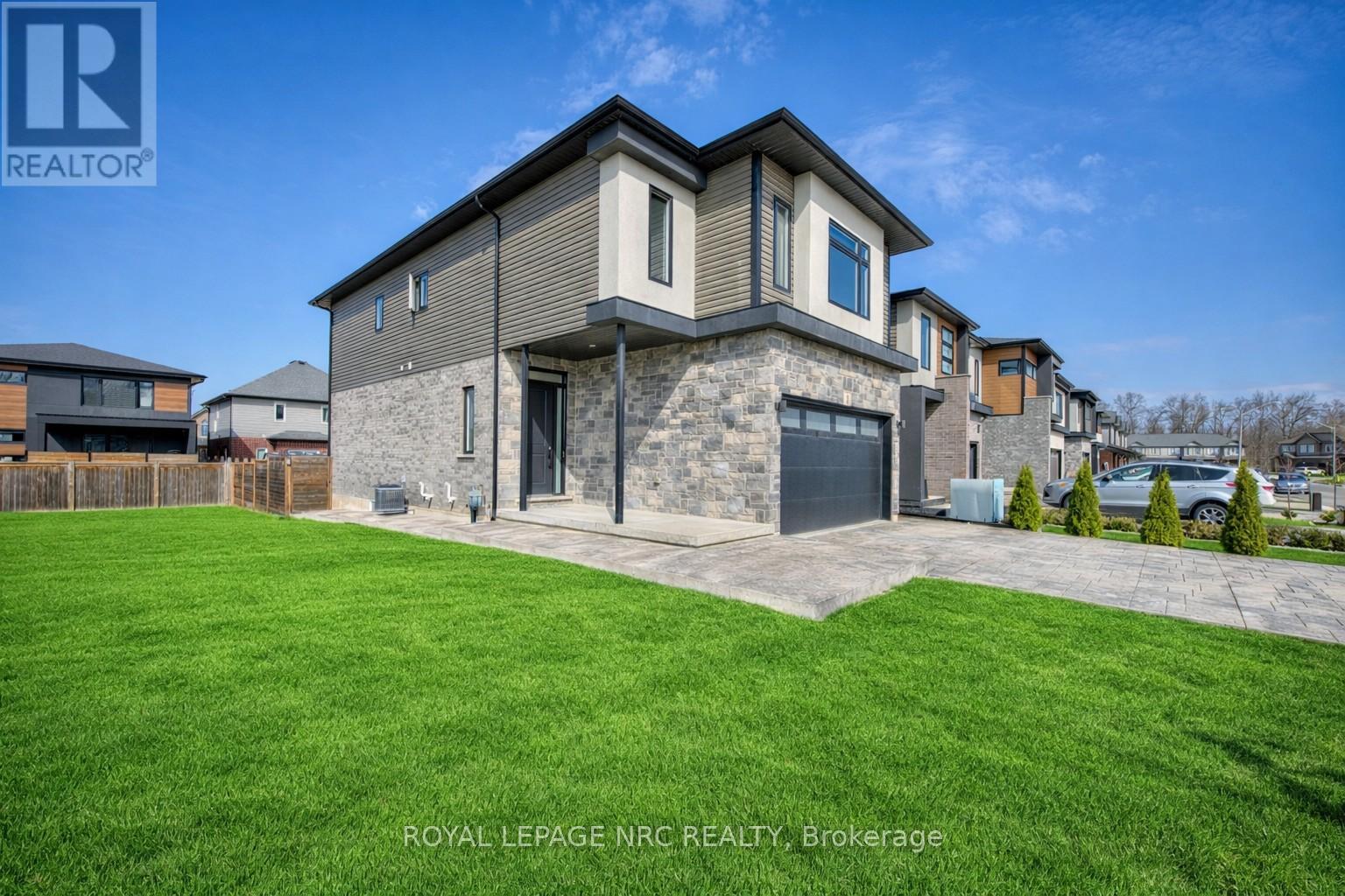 3 Damude Avenue, Thorold, Ontario  L2V 0G7 - Photo 4 - X13119632