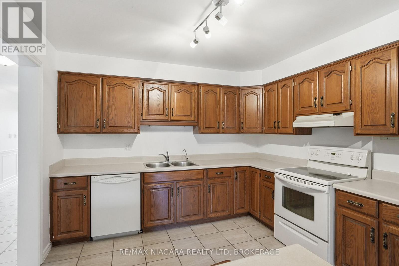 25 - 2720 Mewburn Road, Niagara Falls, Ontario  L2J 4J5 - Photo 14 - X13123174
