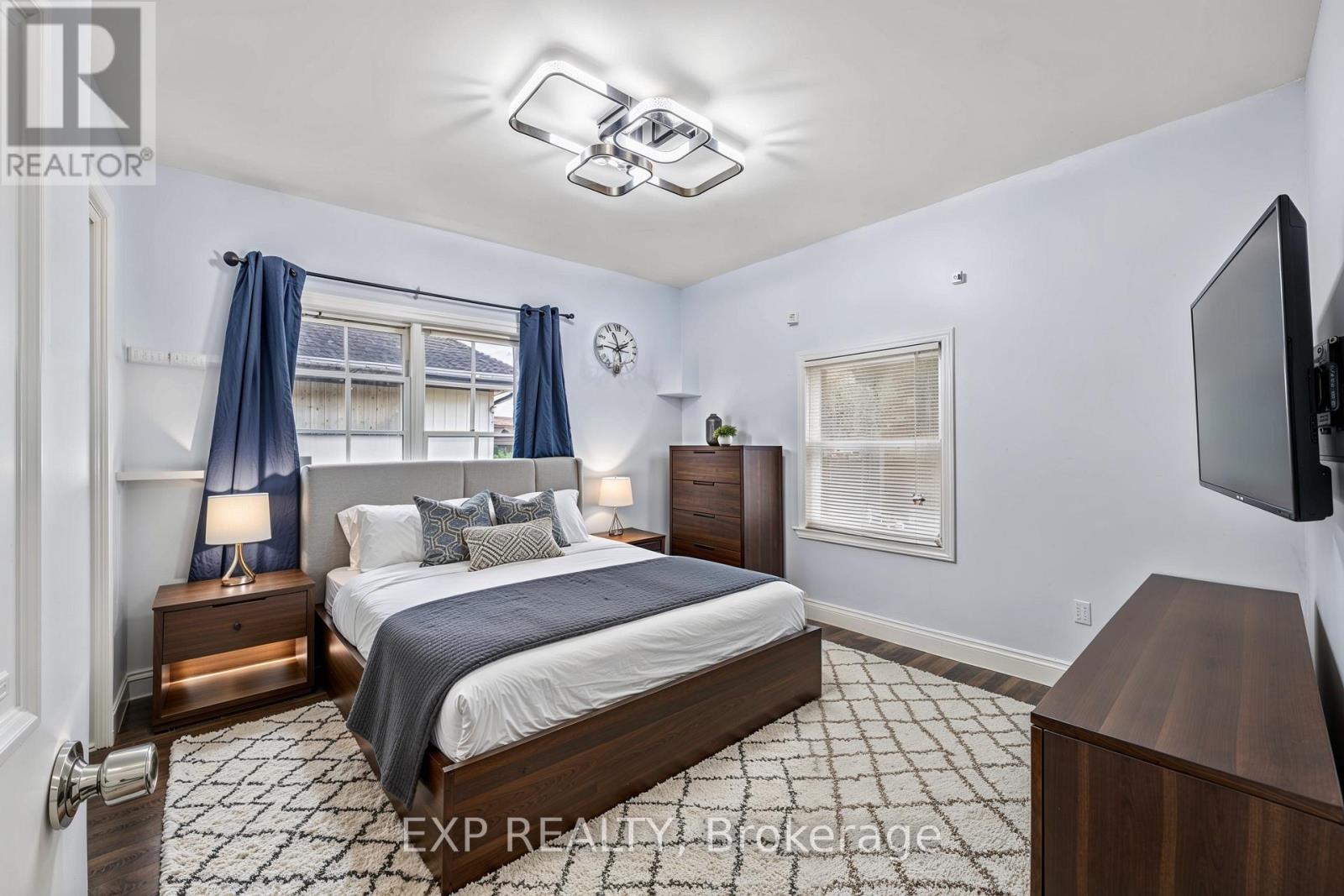 4576 Fourth Avenue, Niagara Falls, Ontario  L2E 4N6 - Photo 11 - X13123464