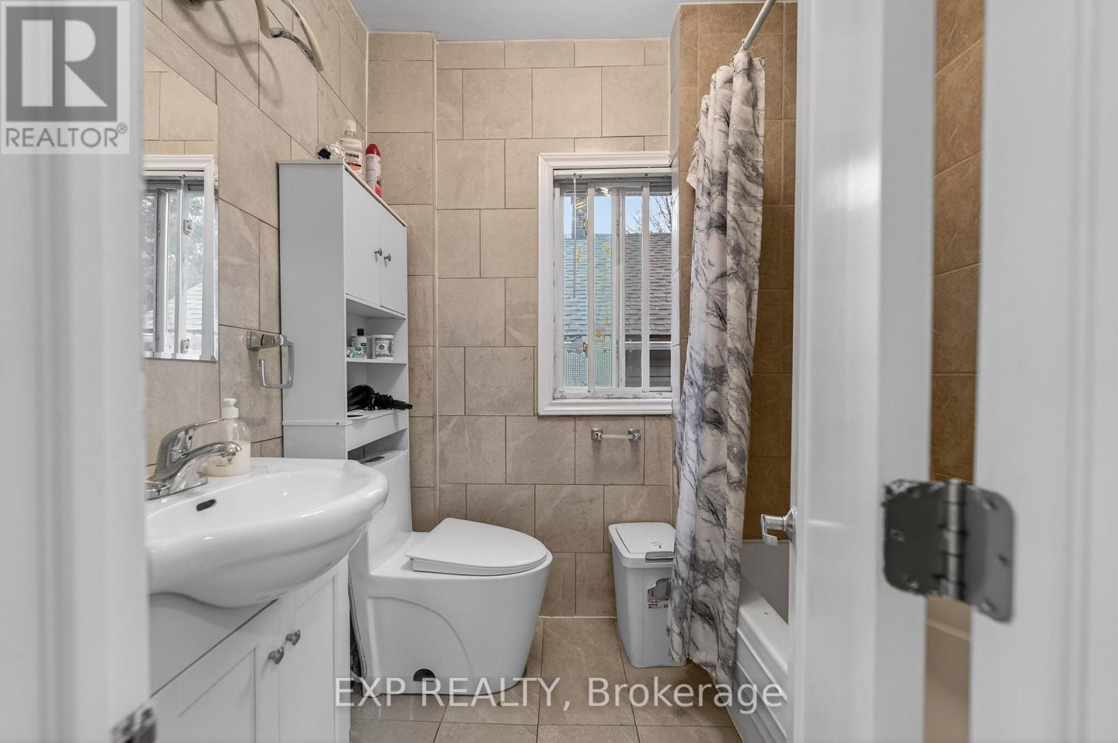 4576 Fourth Avenue, Niagara Falls, Ontario  L2E 4N6 - Photo 19 - X13123464