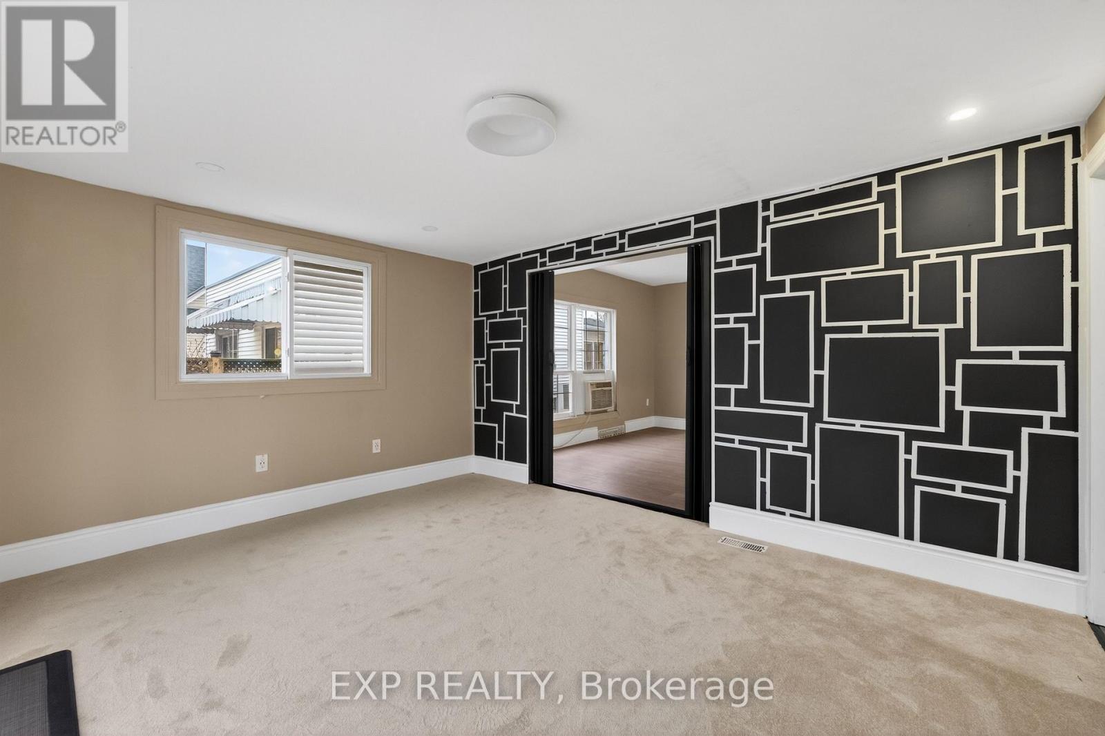 4576 Fourth Avenue, Niagara Falls, Ontario  L2E 4N6 - Photo 26 - X13123464