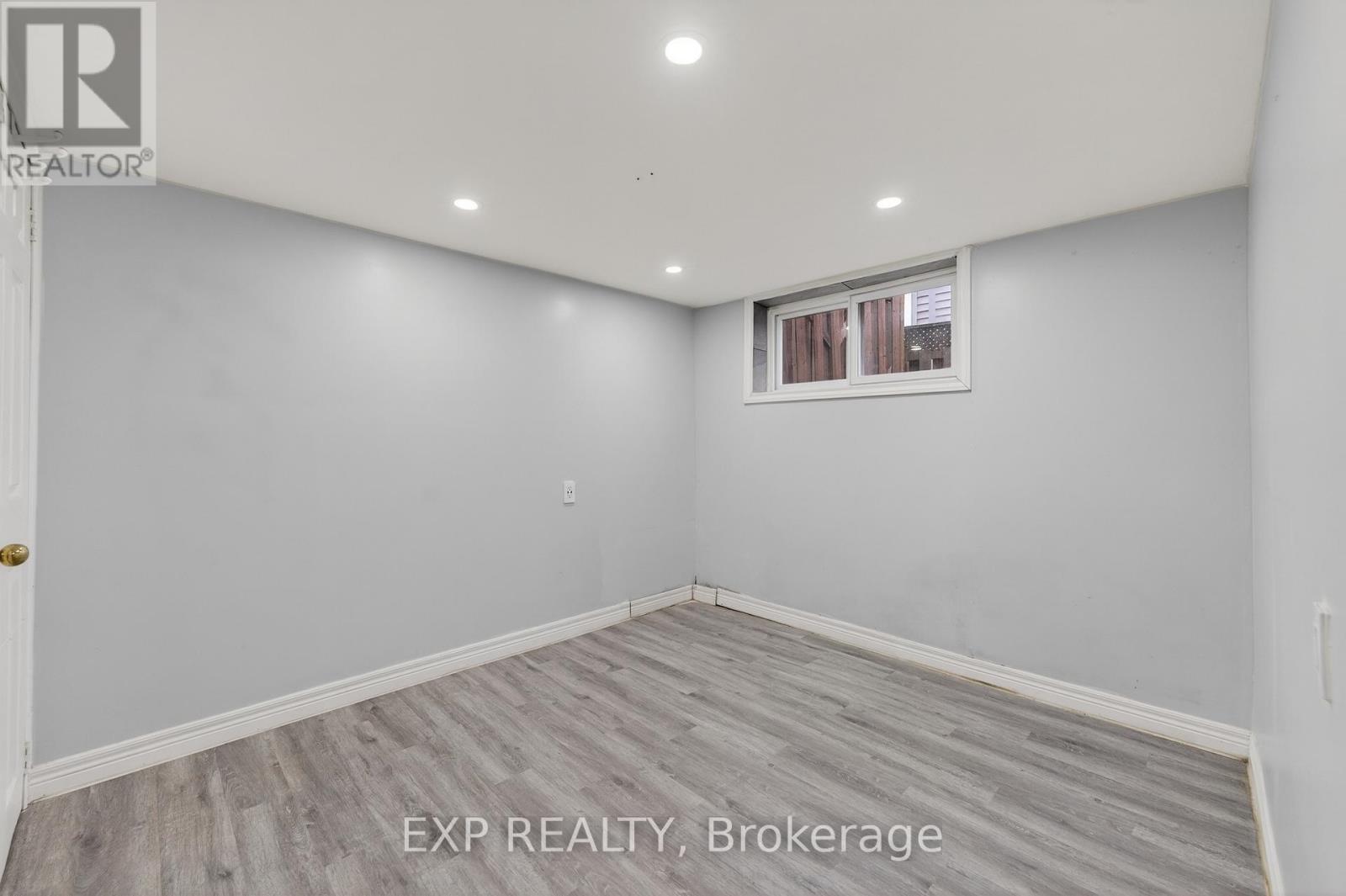 4576 Fourth Avenue, Niagara Falls, Ontario  L2E 4N6 - Photo 33 - X13123464