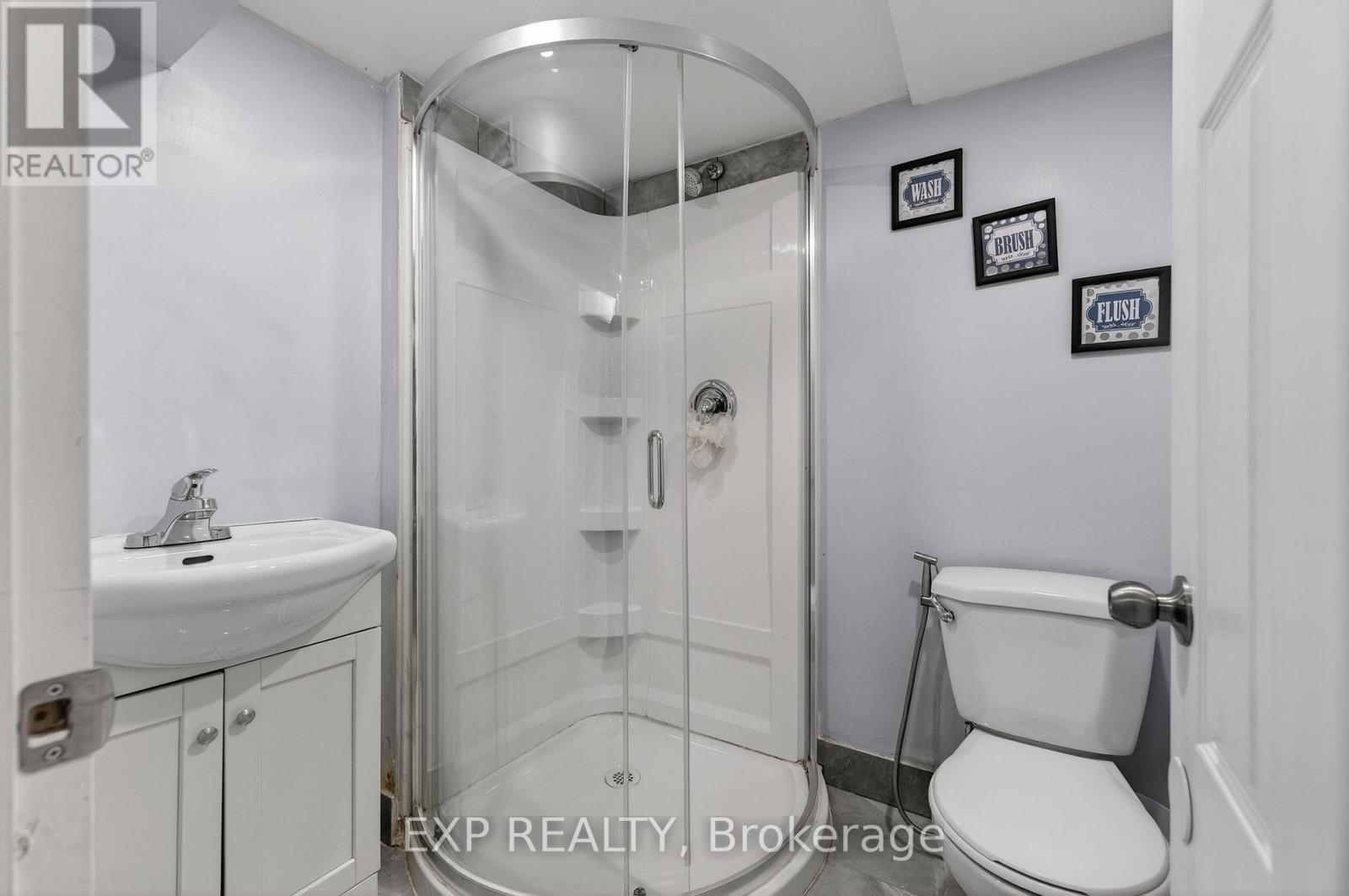 4576 Fourth Avenue, Niagara Falls, Ontario  L2E 4N6 - Photo 35 - X13123464