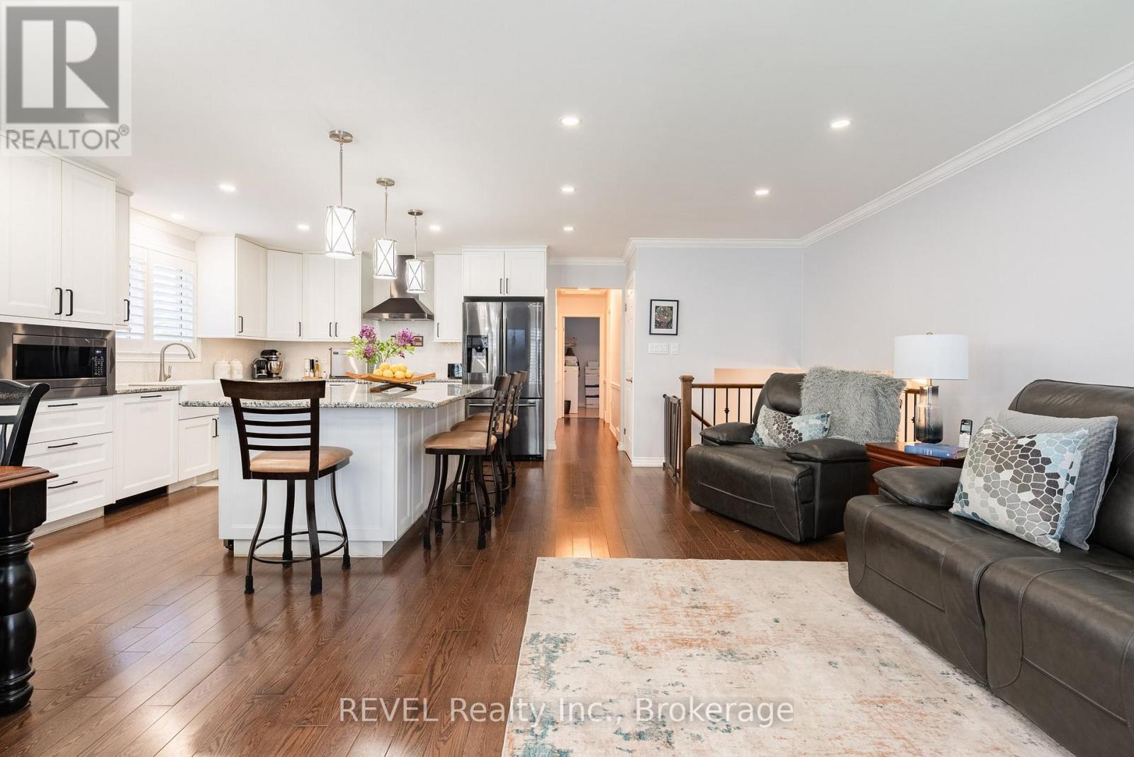 9 Amberwood Court, St. Catharines, Ontario  L2N 7E1 - Photo 11 - X13123966