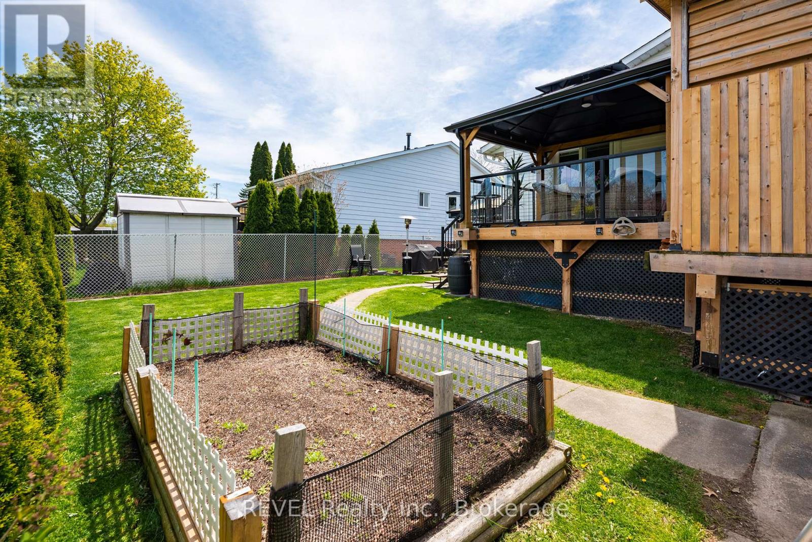 9 Amberwood Court, St. Catharines, Ontario  L2N 7E1 - Photo 31 - X13123966