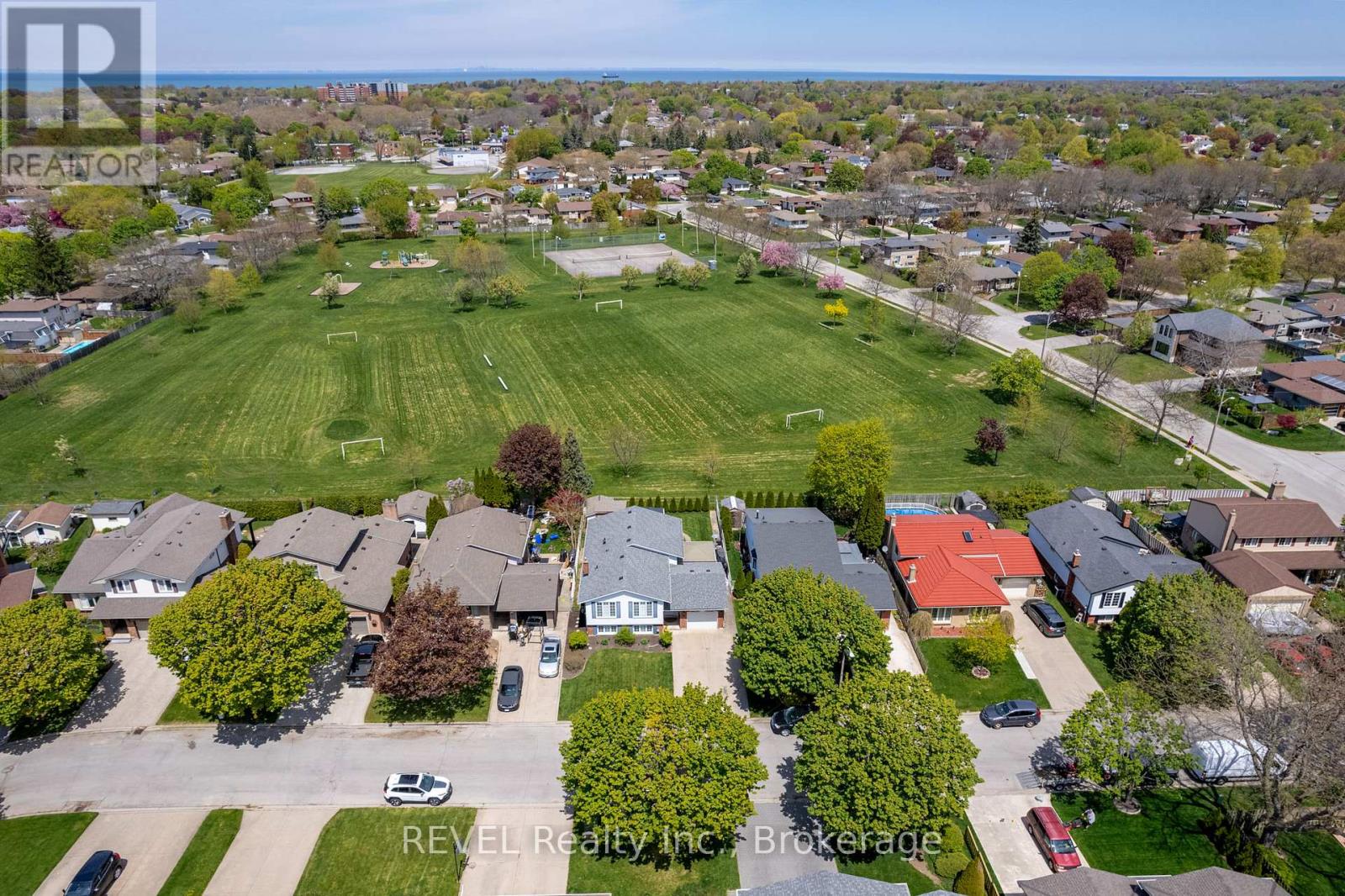 9 Amberwood Court, St. Catharines, Ontario  L2N 7E1 - Photo 43 - X13123966